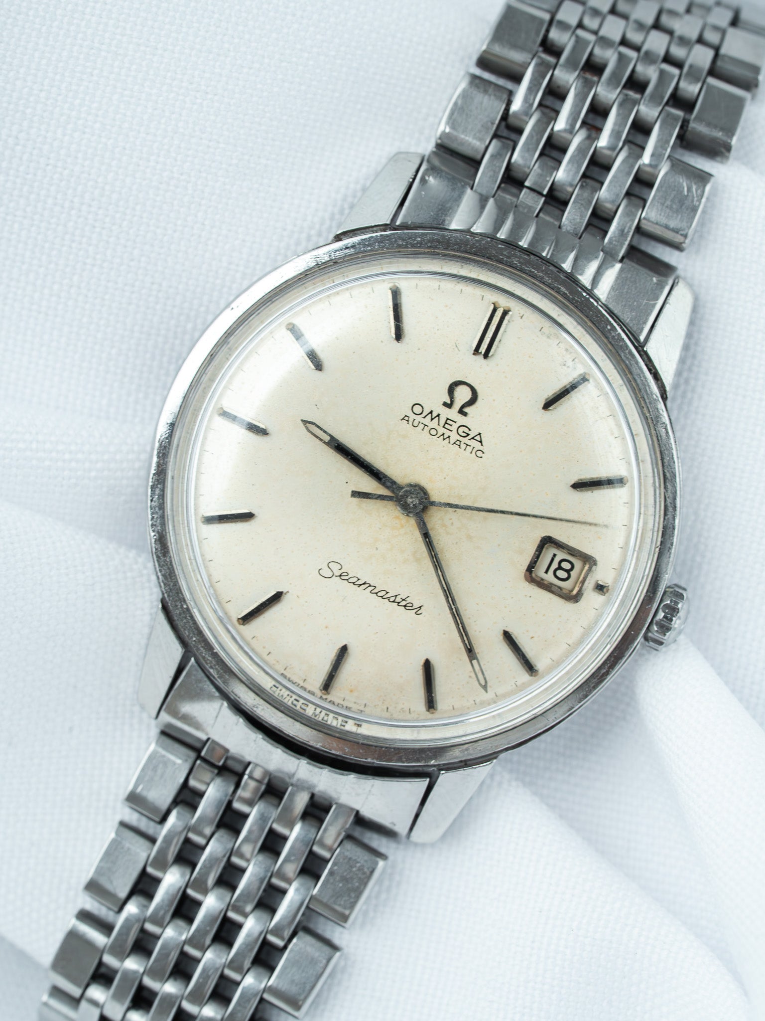 Montre Omega Seamaster 166.002 Vintage - 34,5mm Acier Automatique Date (1966) - Atelier Victor