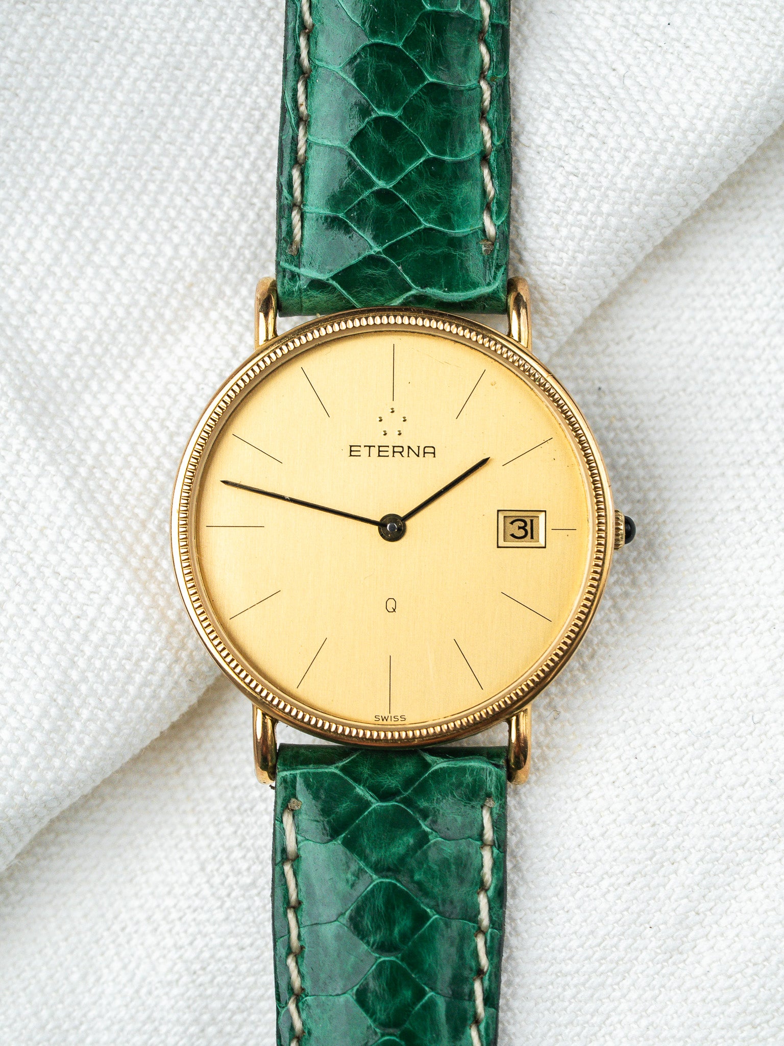 Montre Eterna Vintage - Plaqué or guilloché (Années 1990)