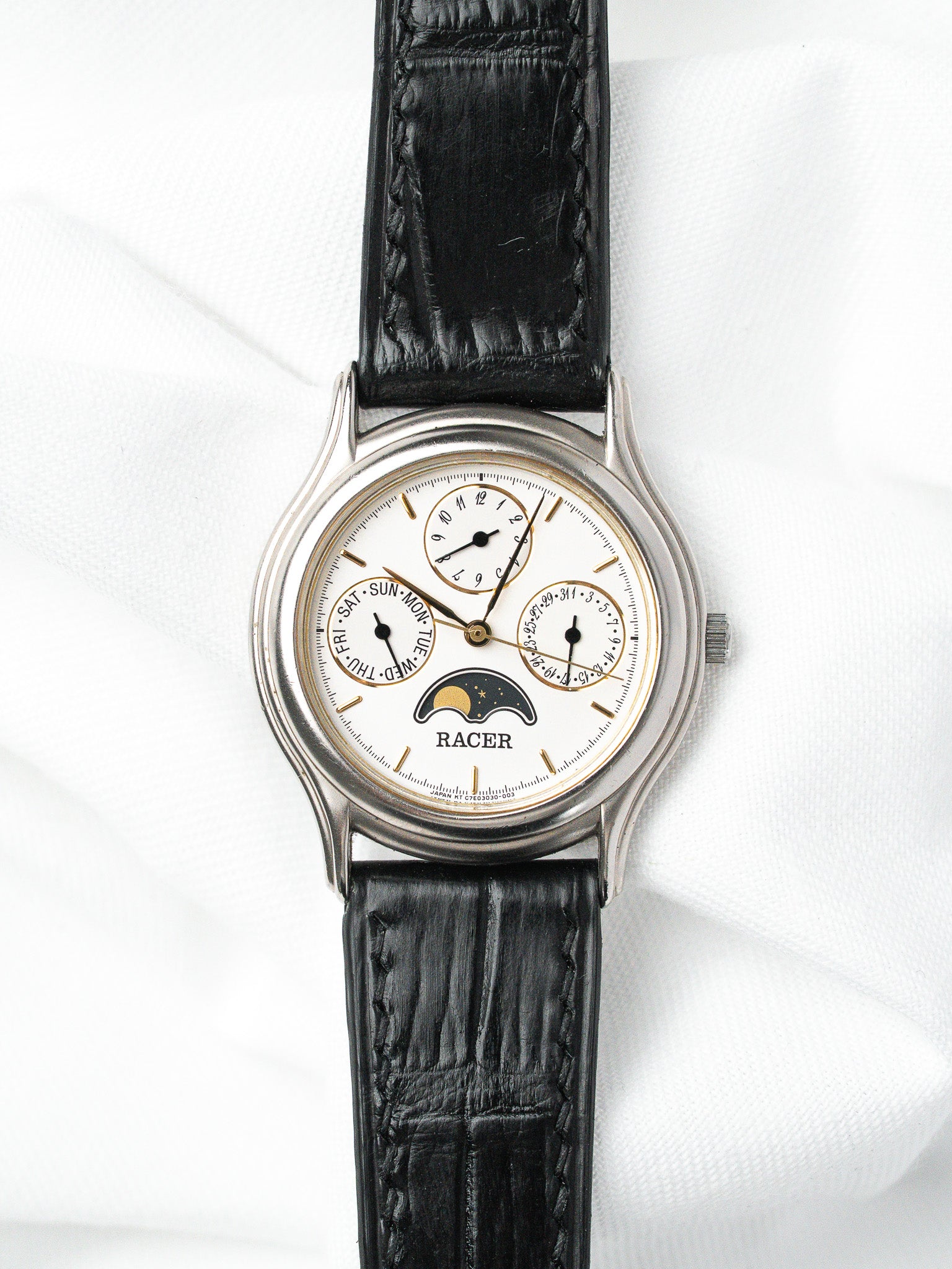 Vintage Racer Orient C7E303-00 CS — Triple Calendar Moon Phase (1980s)