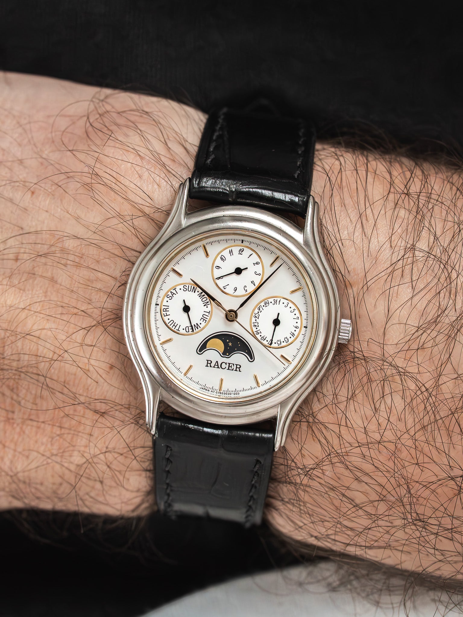 Vintage Racer Orient C7E303-00 CS — Triple Calendar Moon Phase (1980s)