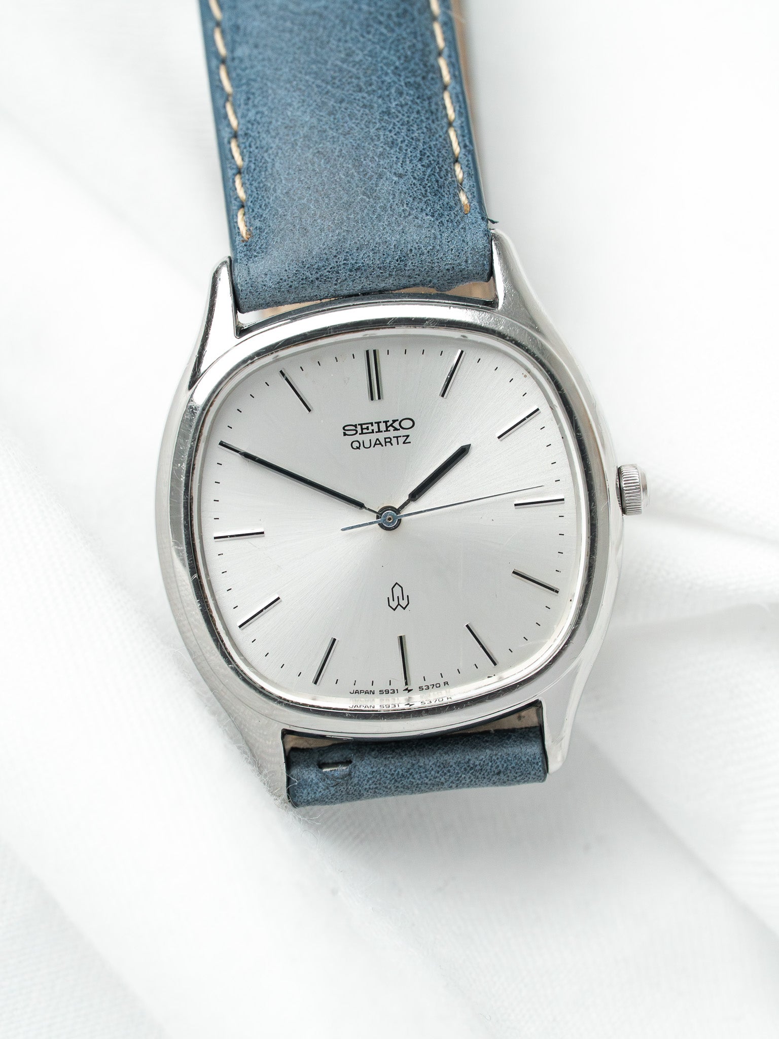 Vintage Seiko Tonneau Watch — 5931-5330 Silver Sunburst Dial (1981)