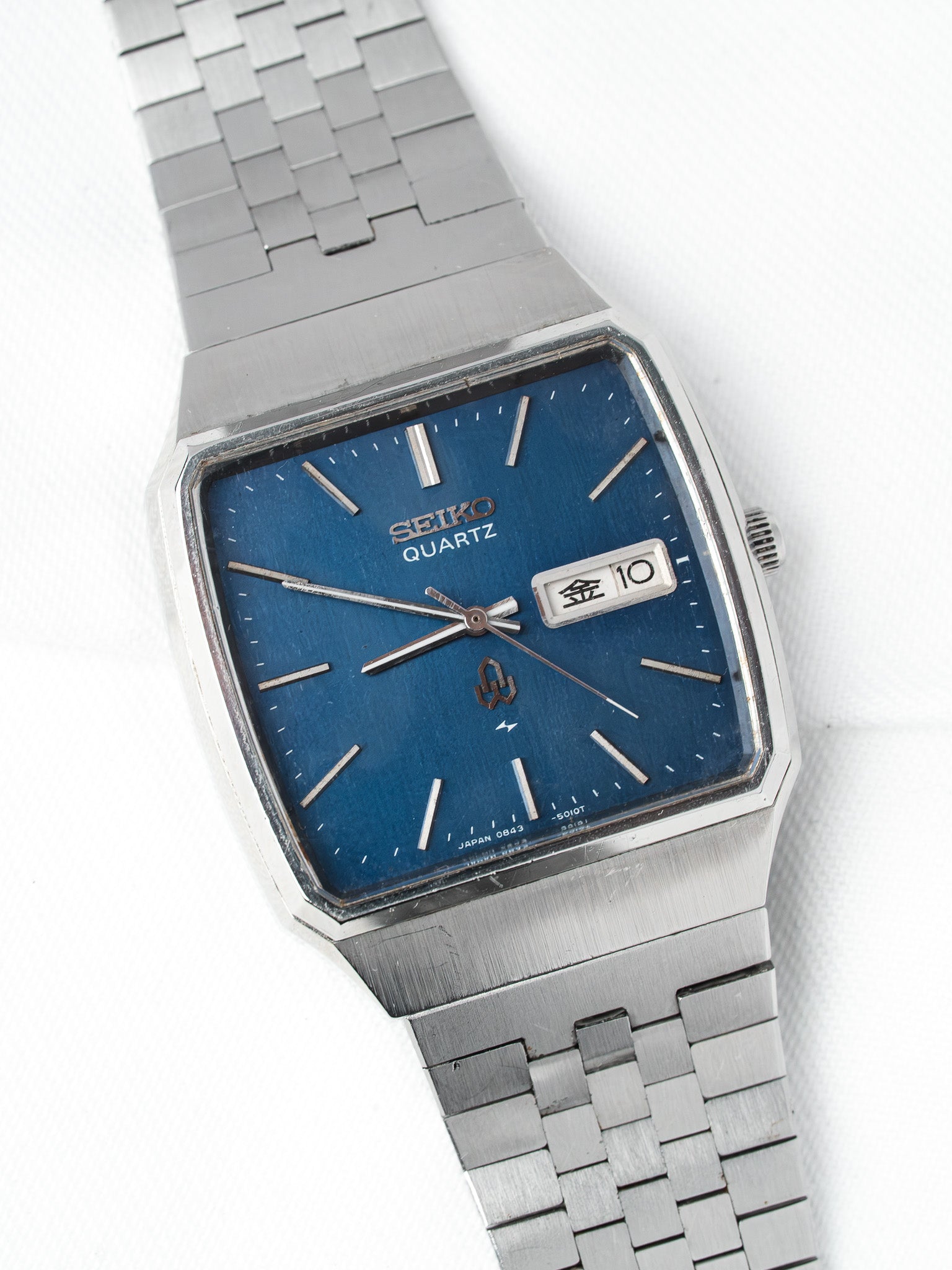 ساعة Seiko Type II فينتاج من الفولاذ — TV قرص أزرق (1970s)