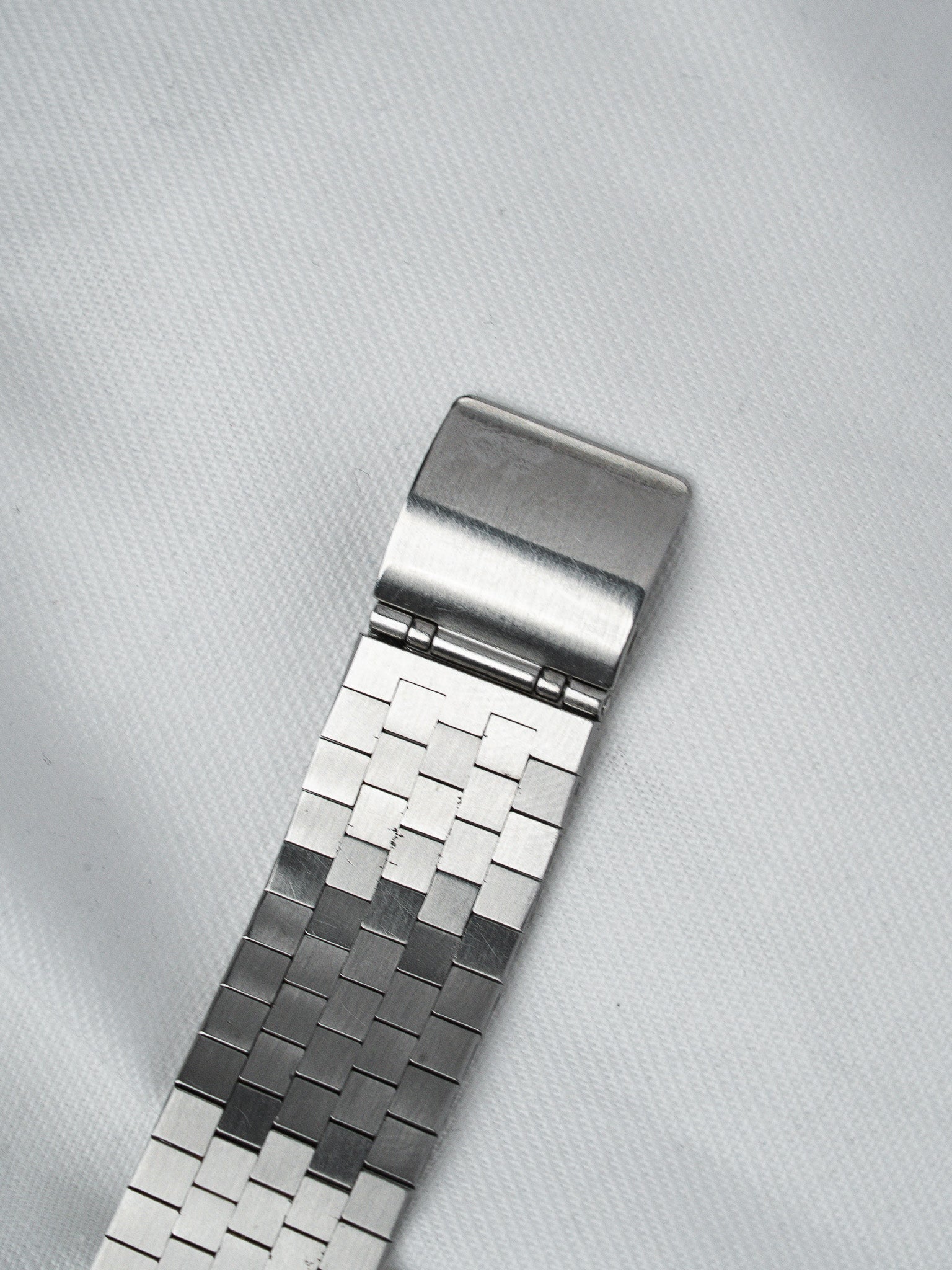 ساعة Seiko Type II فينتاج من الفولاذ — TV قرص أزرق (1970s)