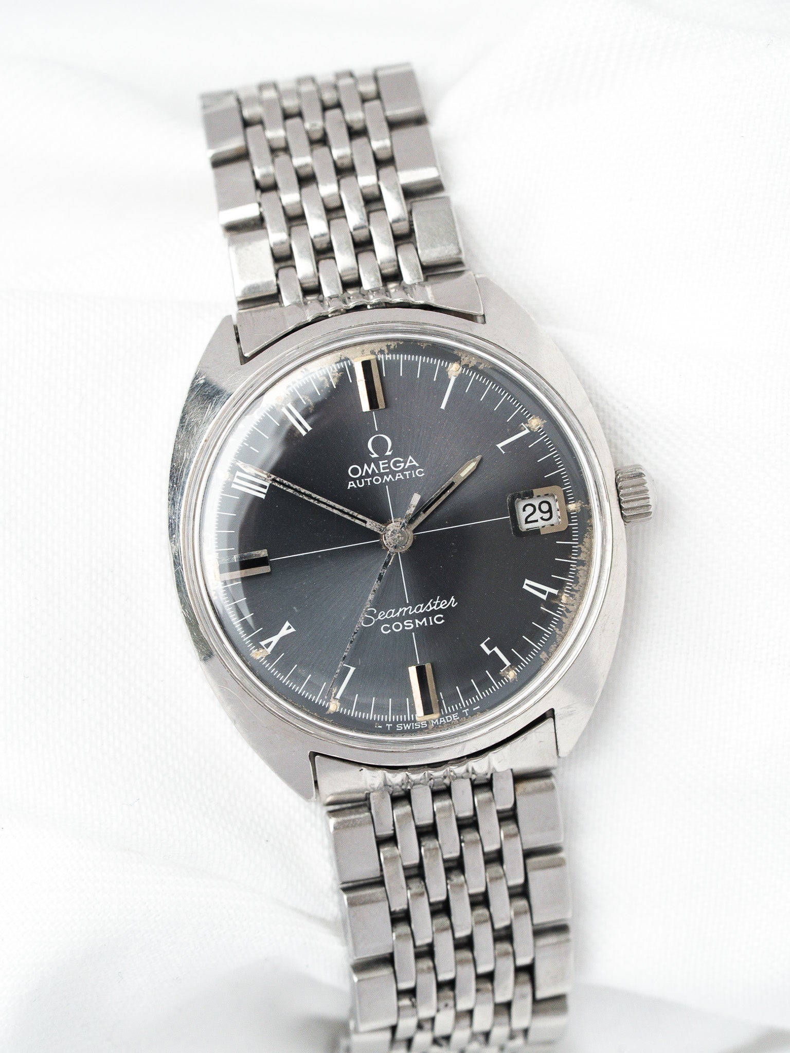 Vintage Omega Seamaster Cosmic 166.023 — Grey Dial (1967)