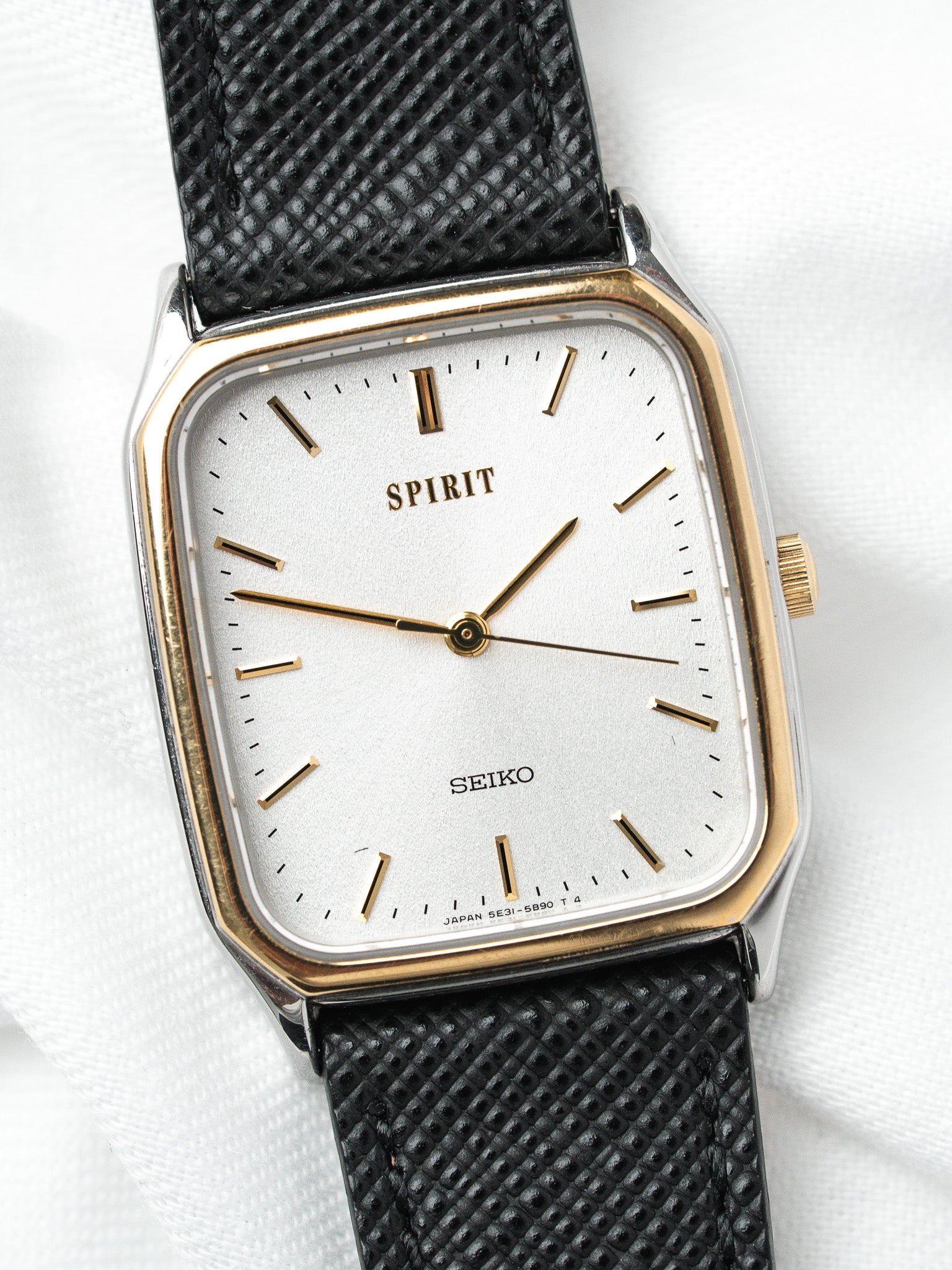Seiko Spirit Rectangulaire 5E31 — Cadran Blanc (1994)