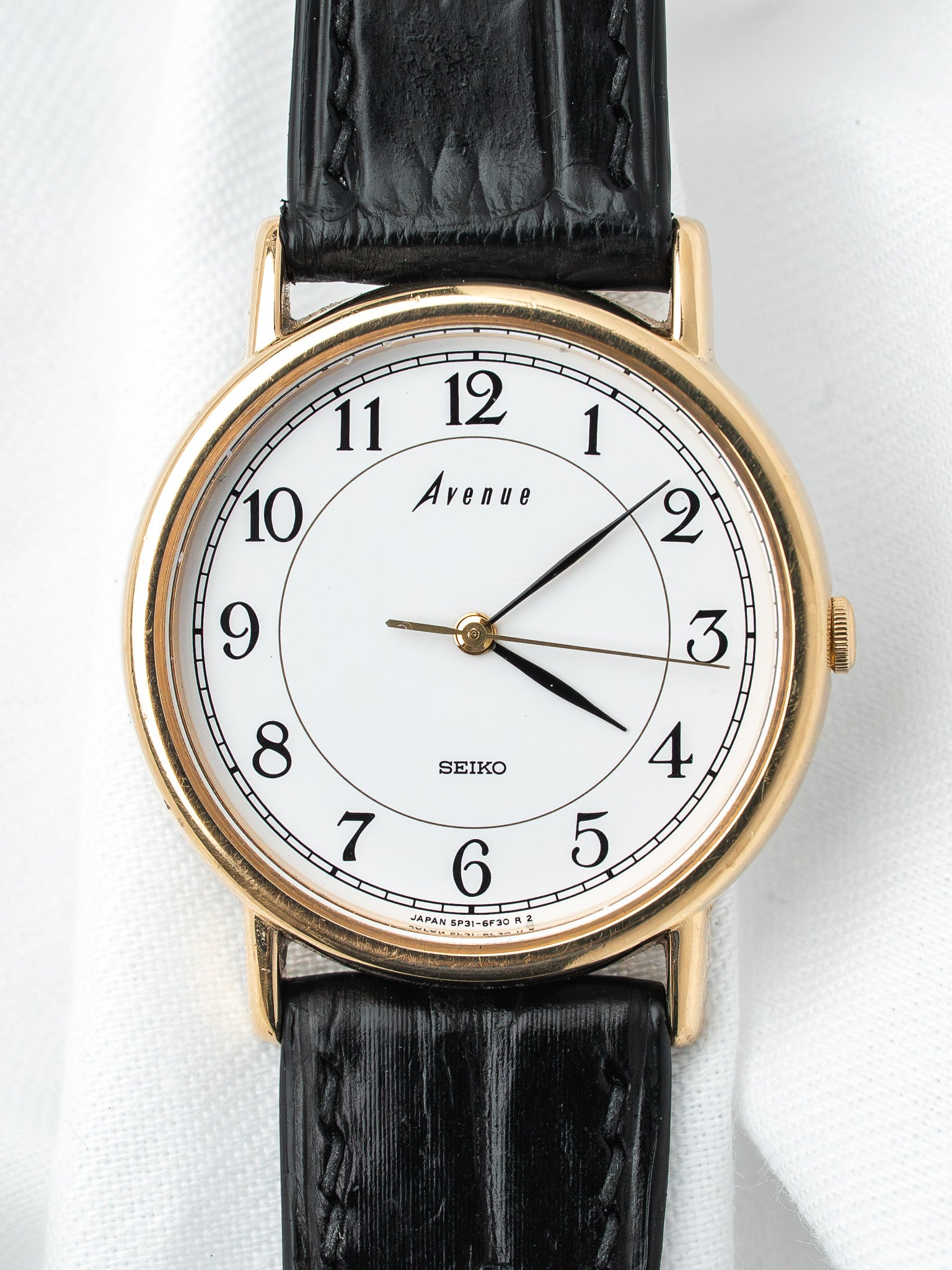 Montre Seiko Avenue Plaqué Or 5P31 — Cadran Blanc (1989)