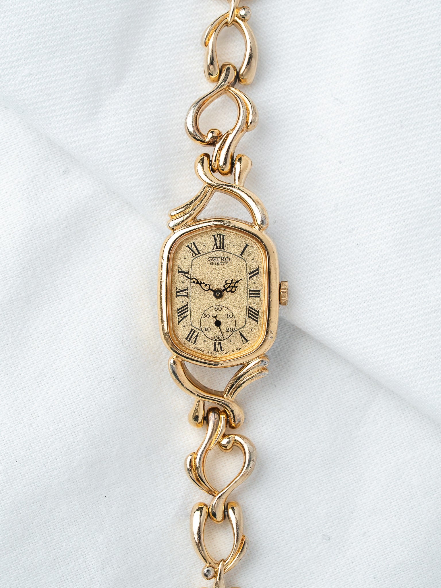 Vintage Seiko Cocktail Watch 2638-5040 Gold-Plated — Gold-Tone (1985)