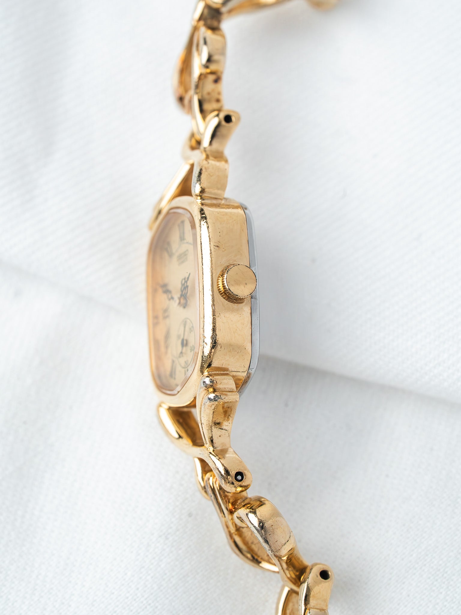 Vintage Seiko Cocktail Watch 2638-5040 Gold-Plated — Gold-Tone (1985)