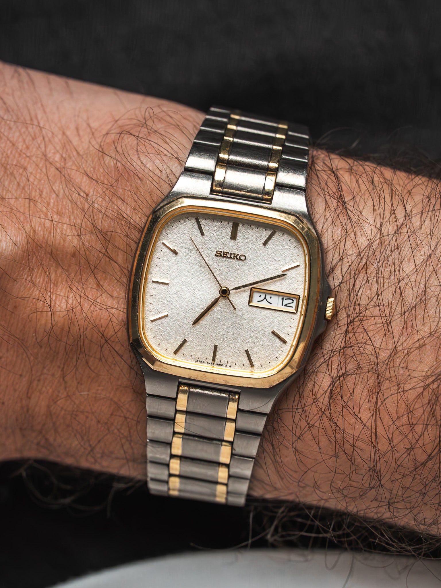 Montre Seiko 7N83-5010 Coussin Bicolore — Cadran Lin (1990s)