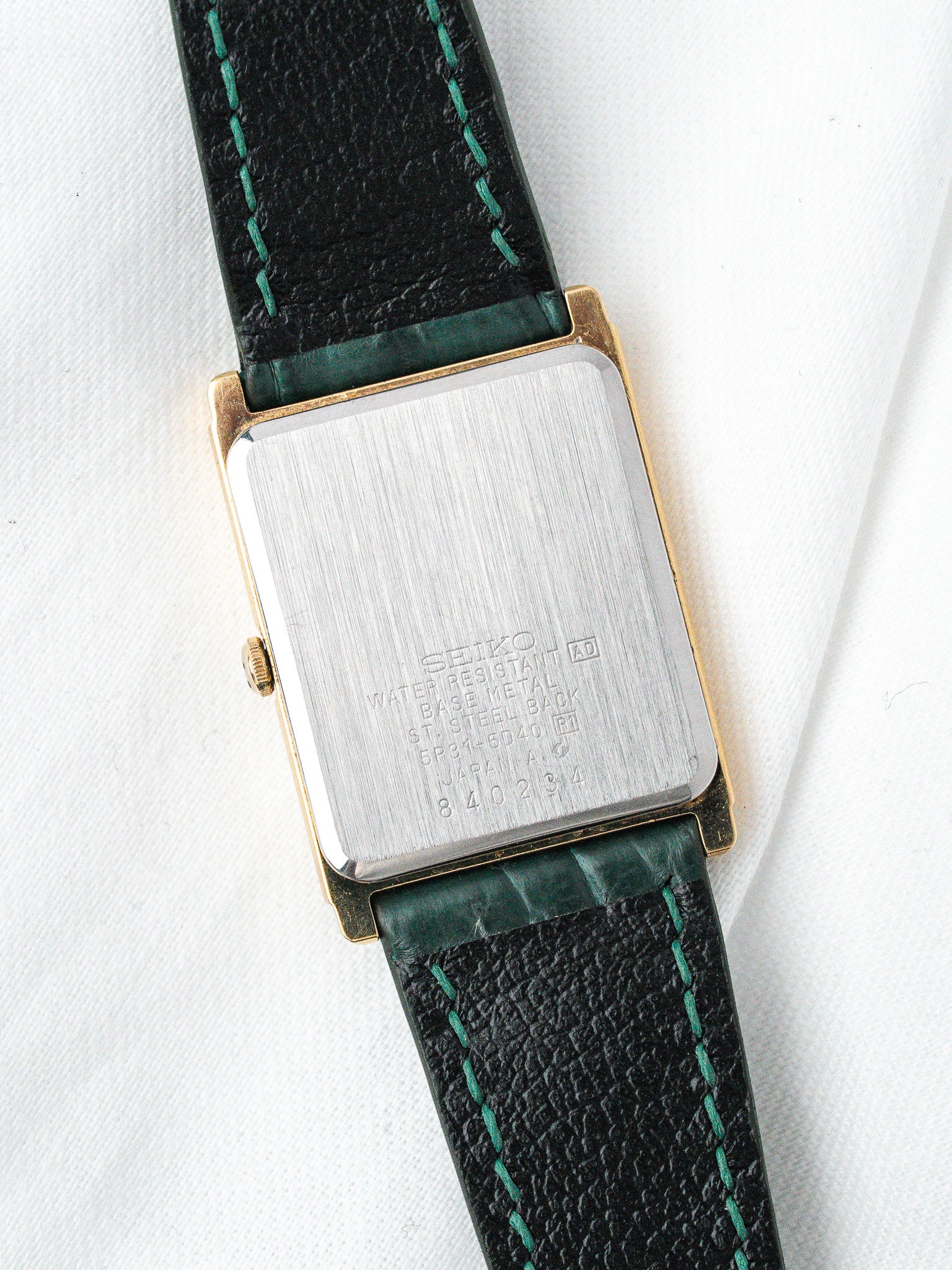 Montre Seiko Tank Plaqué Or — 5P31-5D40 (1988)