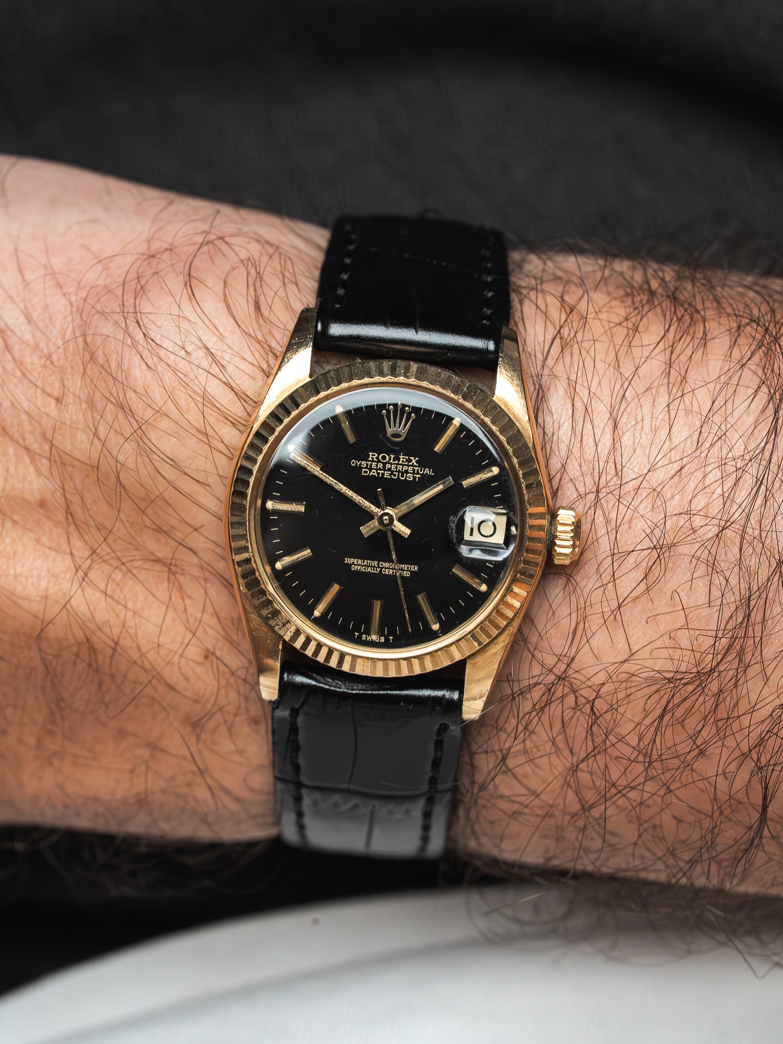 Rolex Datejust 6827 Or 18k — Cadran Noir Lunette Cannelée (1979)