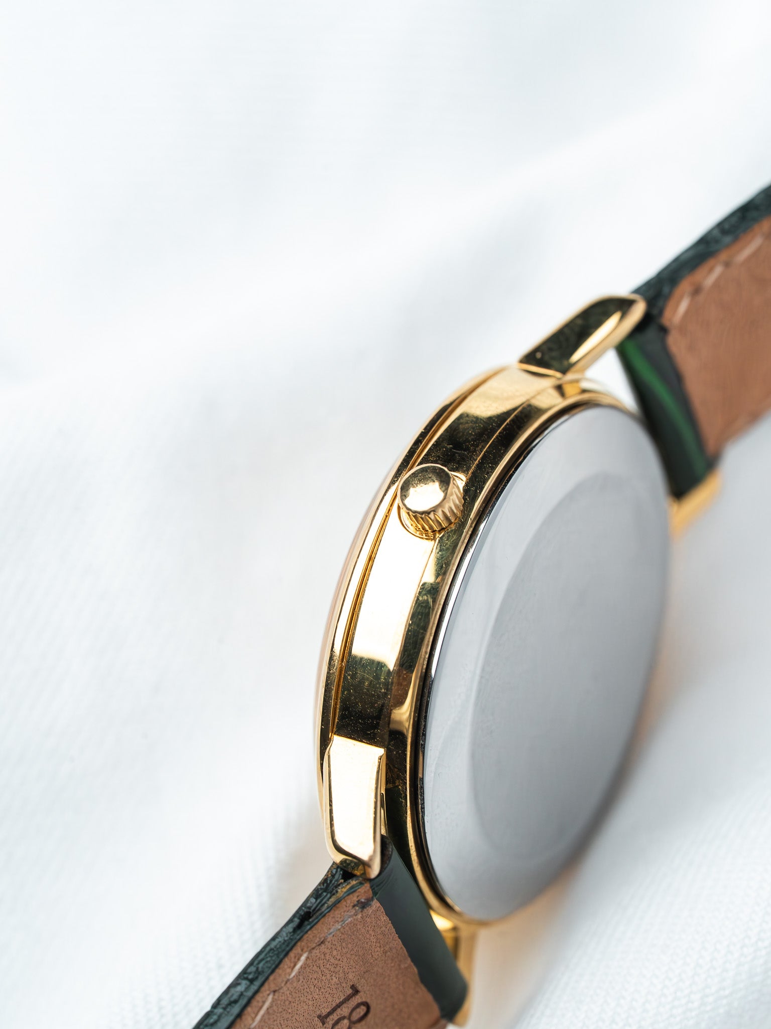 Montre Omega 166.0202 Plaqué Or — Automatique Cadran Doré (1974)