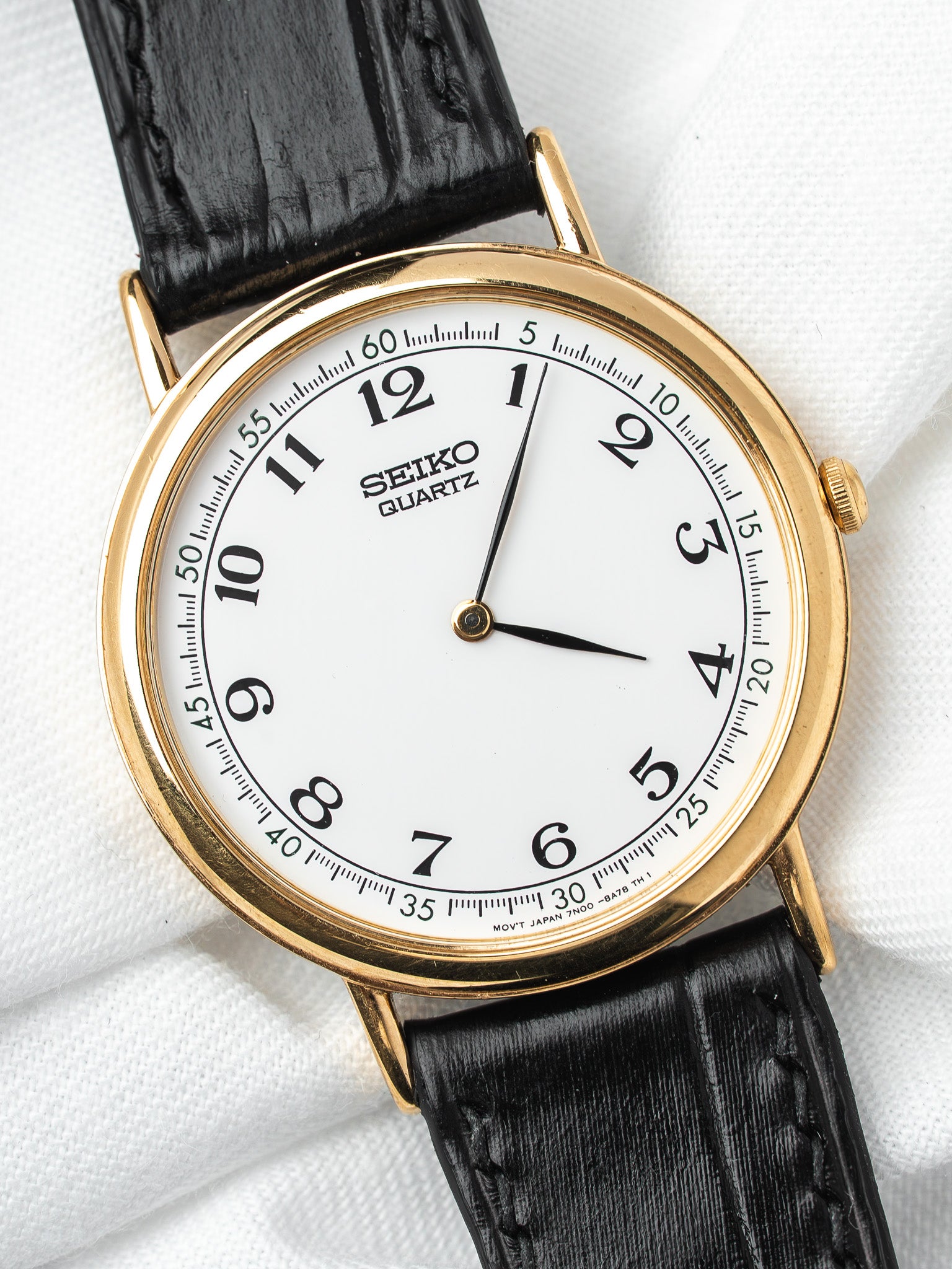Montre Seiko 7N00-8A00 Plaqué Or — Cadran Blanc Arabe (2001)
