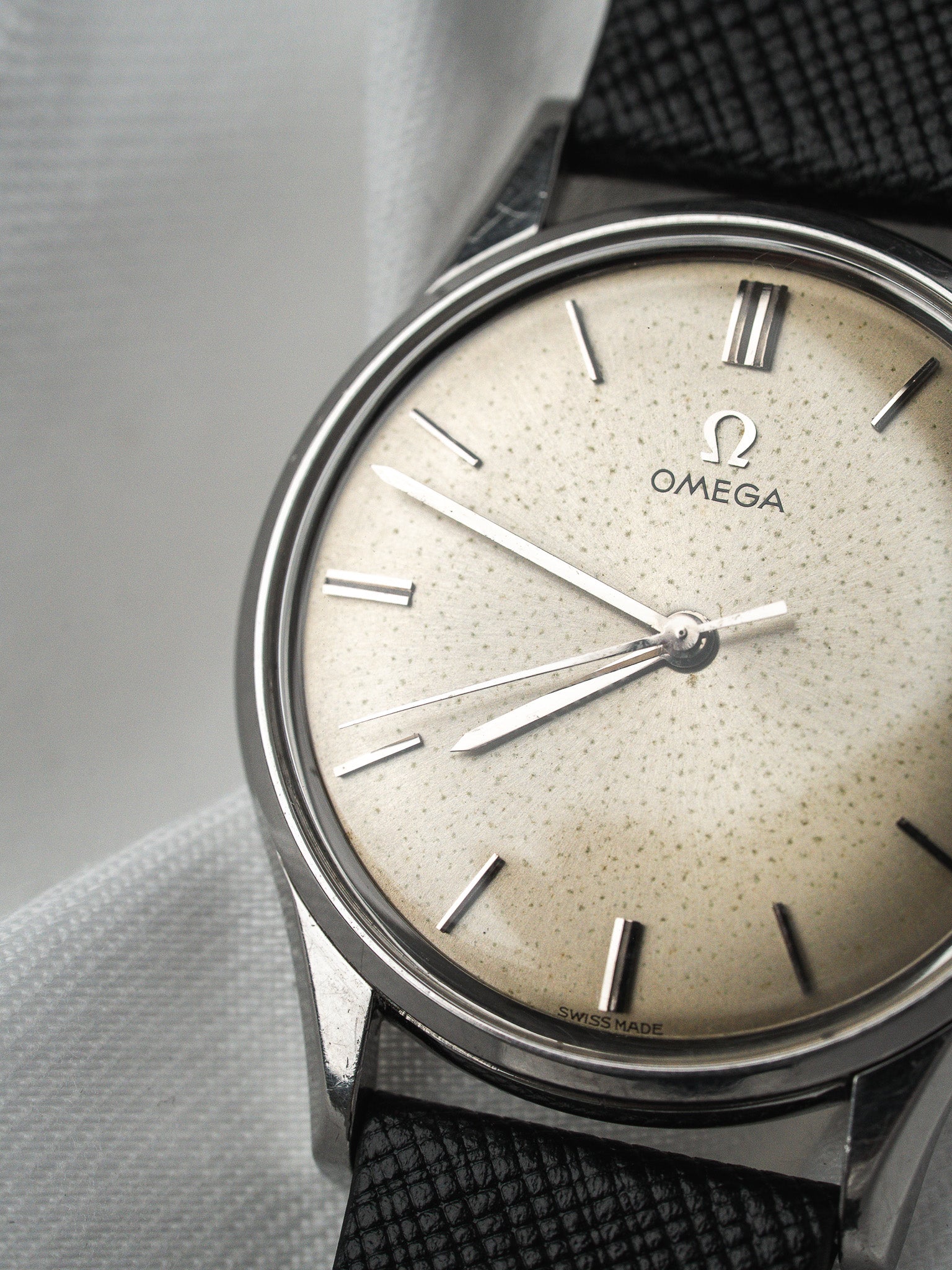 Omega Watch 131.003 Steel — Patinated Silvered Dial (1962)