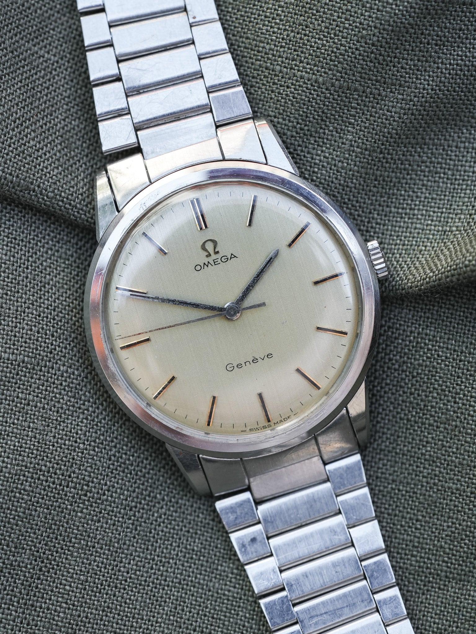 Omega - Geneve Cadran lin champagne - 1964