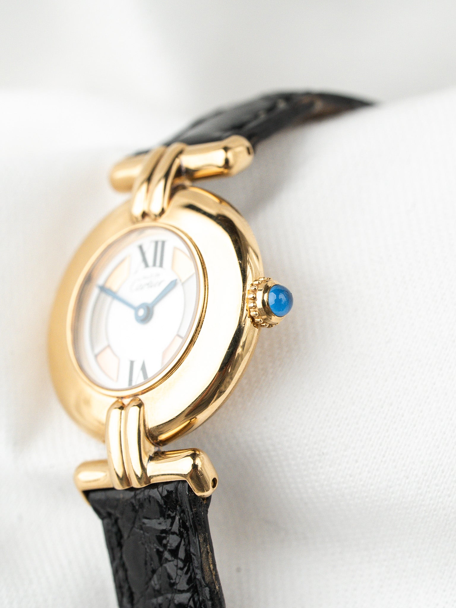 Montre Cartier Must Colisée Vermeil (1994) – Full Set & Bracelet Noir
