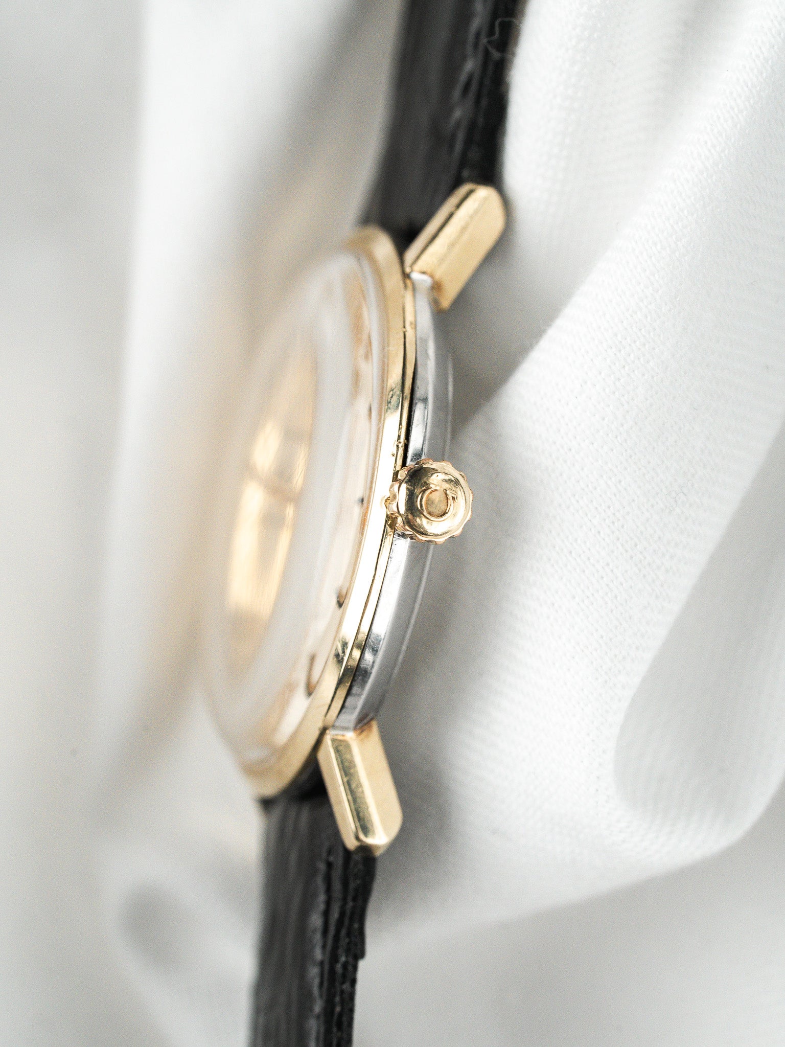 Montre Omega Vintage Seamaster De Ville 135.020 — Plaqué Or (1960s)