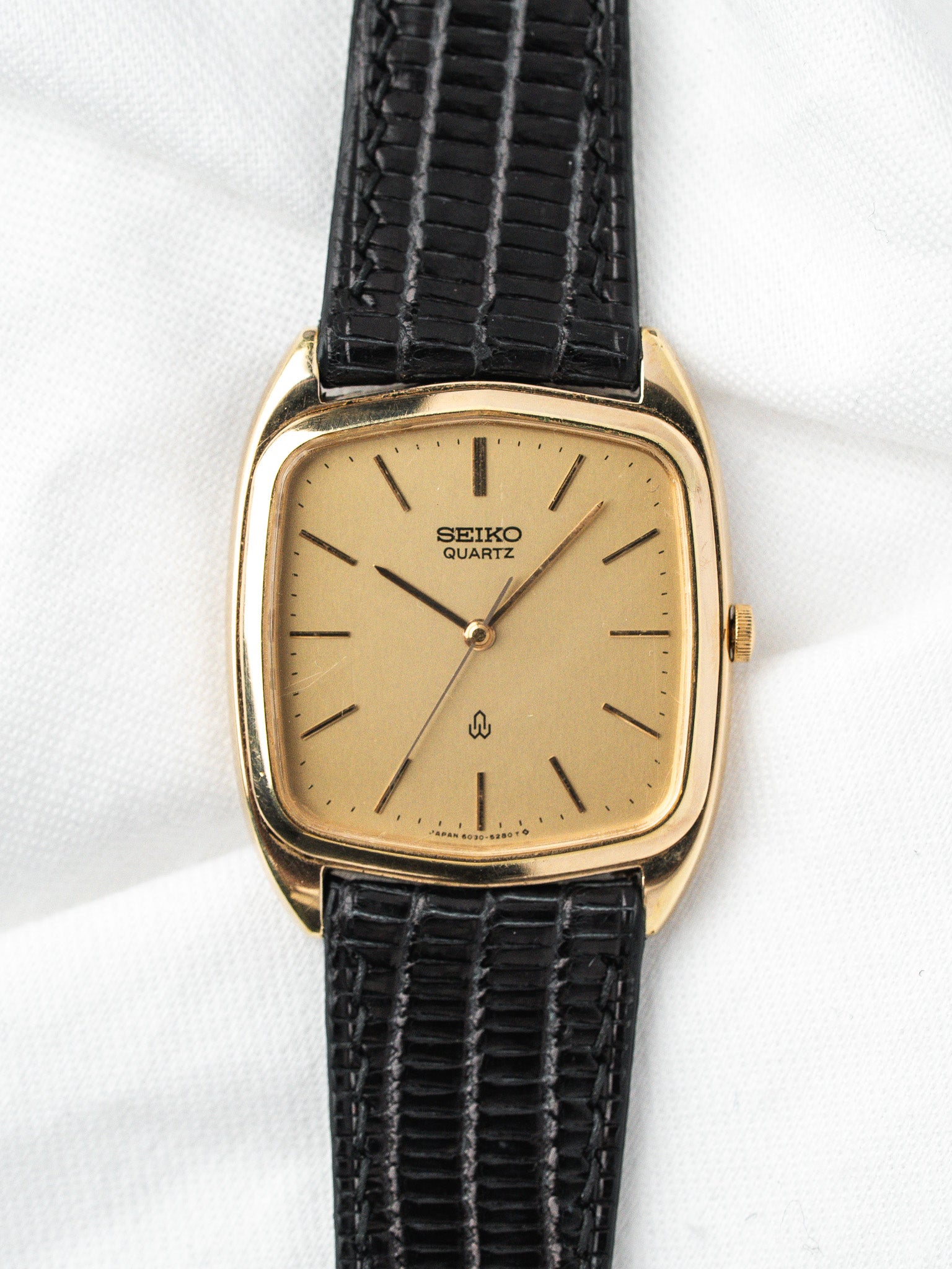 Seiko Vintage 6030-5250 Watch — Подушка с позолотой (1980)