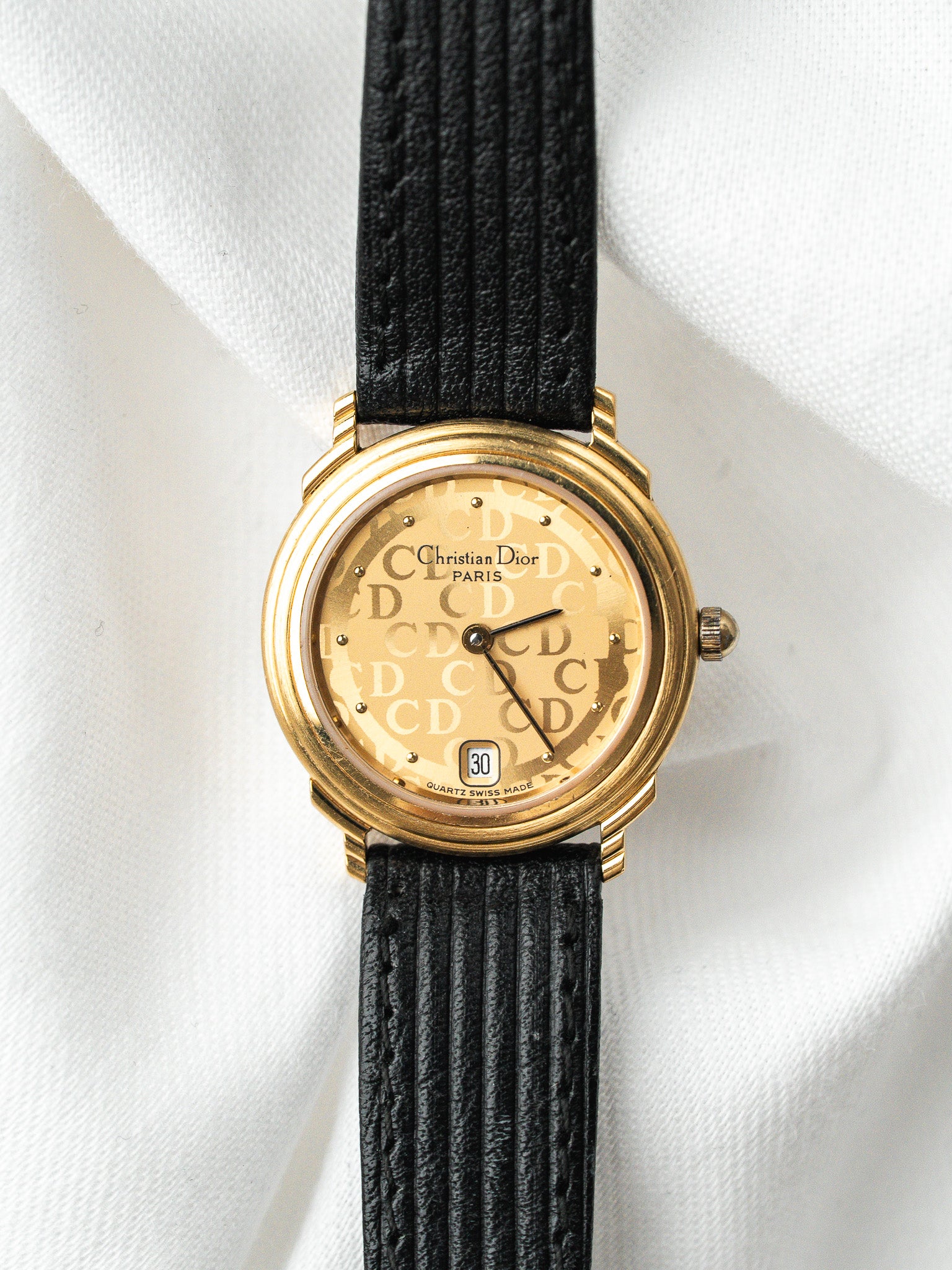 Montre Christian Dior Vintage 40.122.2 — Monogramme (1990s)