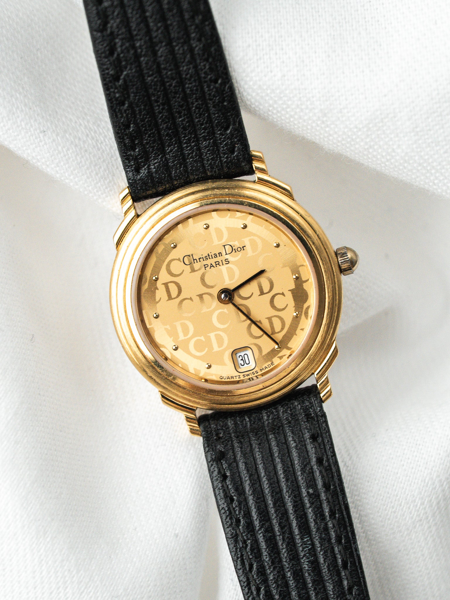 Montre Christian Dior Vintage 40.122.2 — Monogramme (1990s)