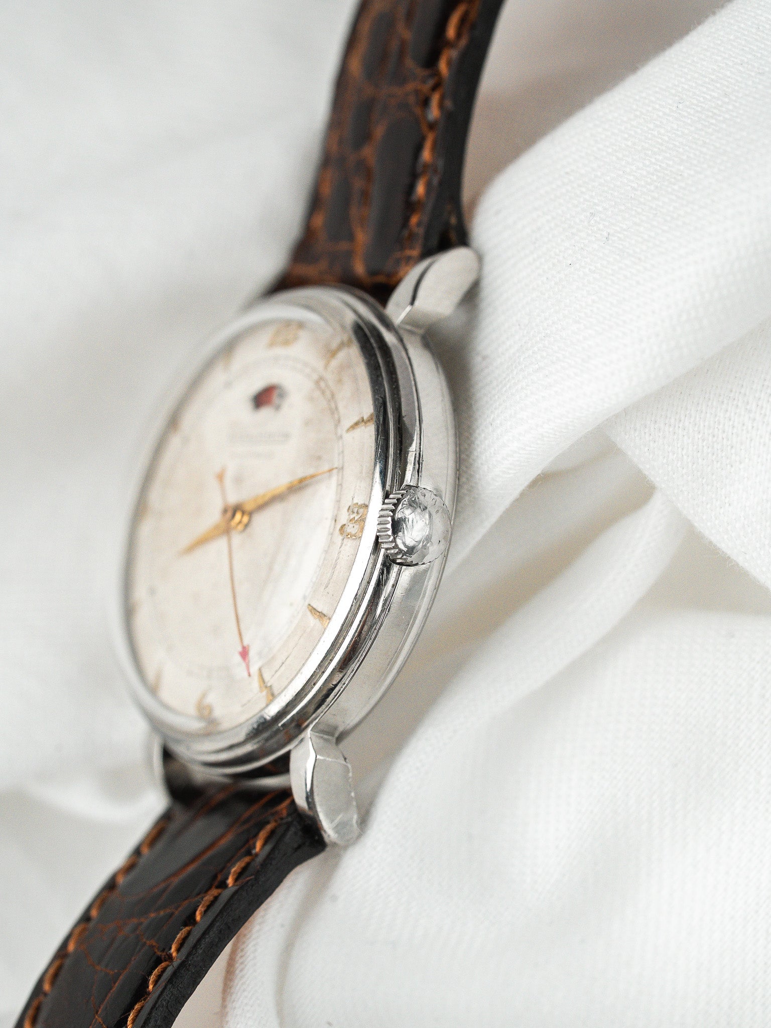 Montre JLC Vintage Powermatic 481 — Réserve de Marche (1950s)