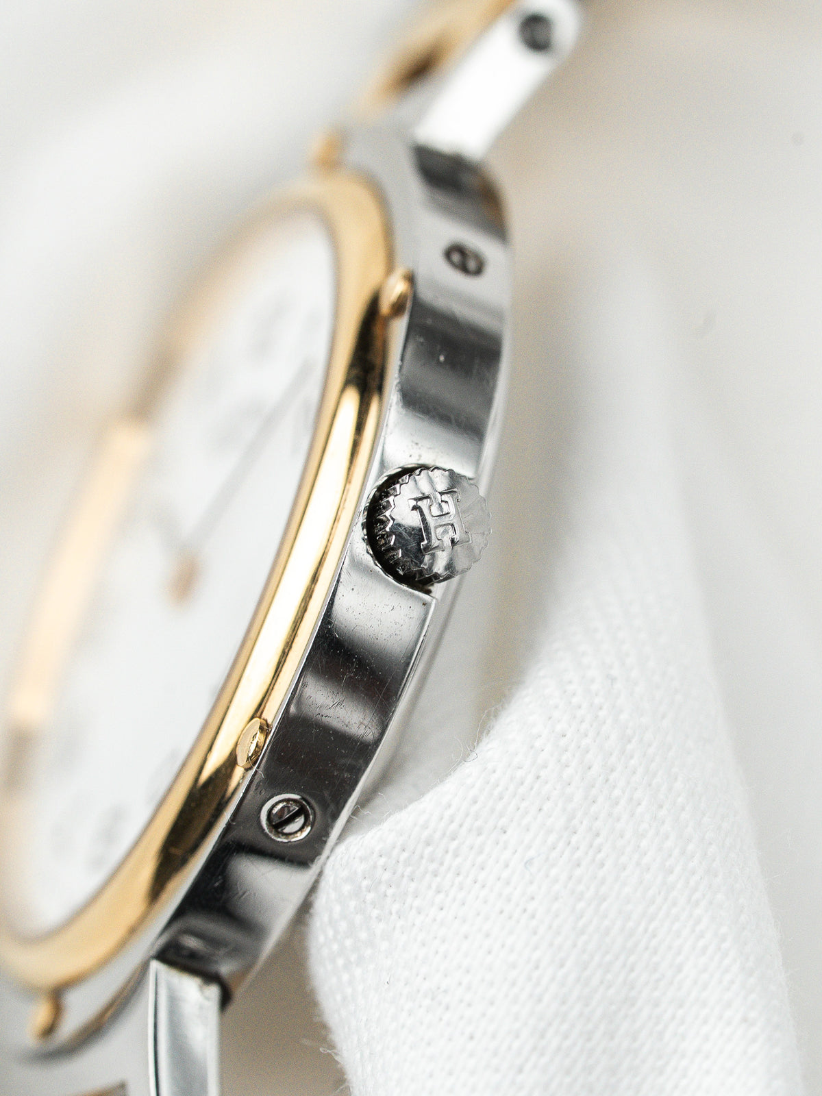 Montre Hermès Clipper 34mm Bicolore — Lunette Rivetée (1990s)