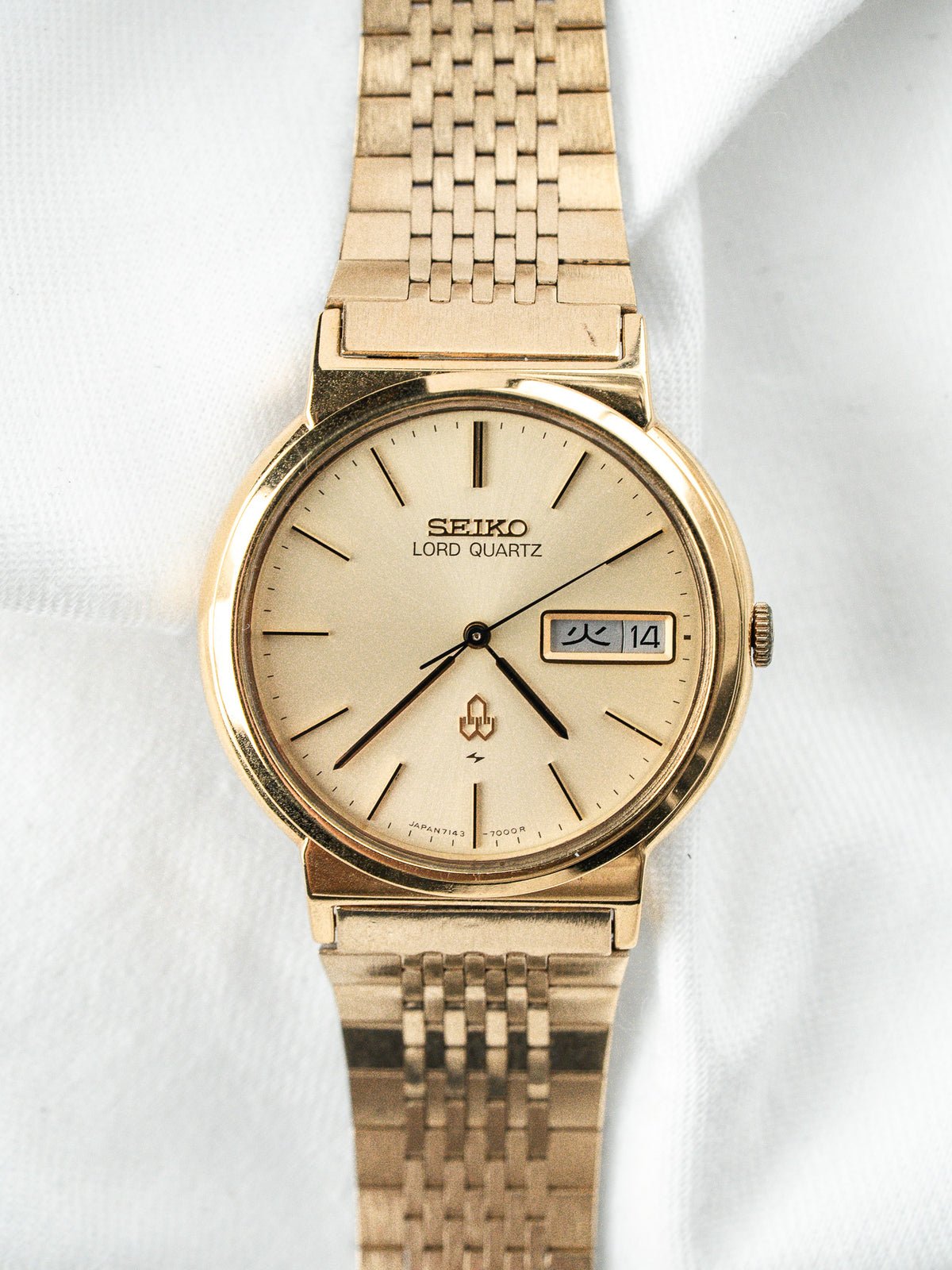 Seiko Lord Quartz Watch 7143-7000 Chapado en oro — Día Kanji (1979)