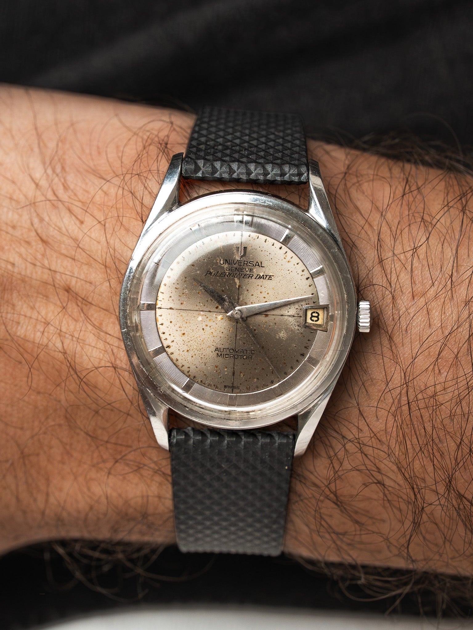 Universal Genève Polerouter Reloj Date — Micro-Rotor Crosshair (1959)