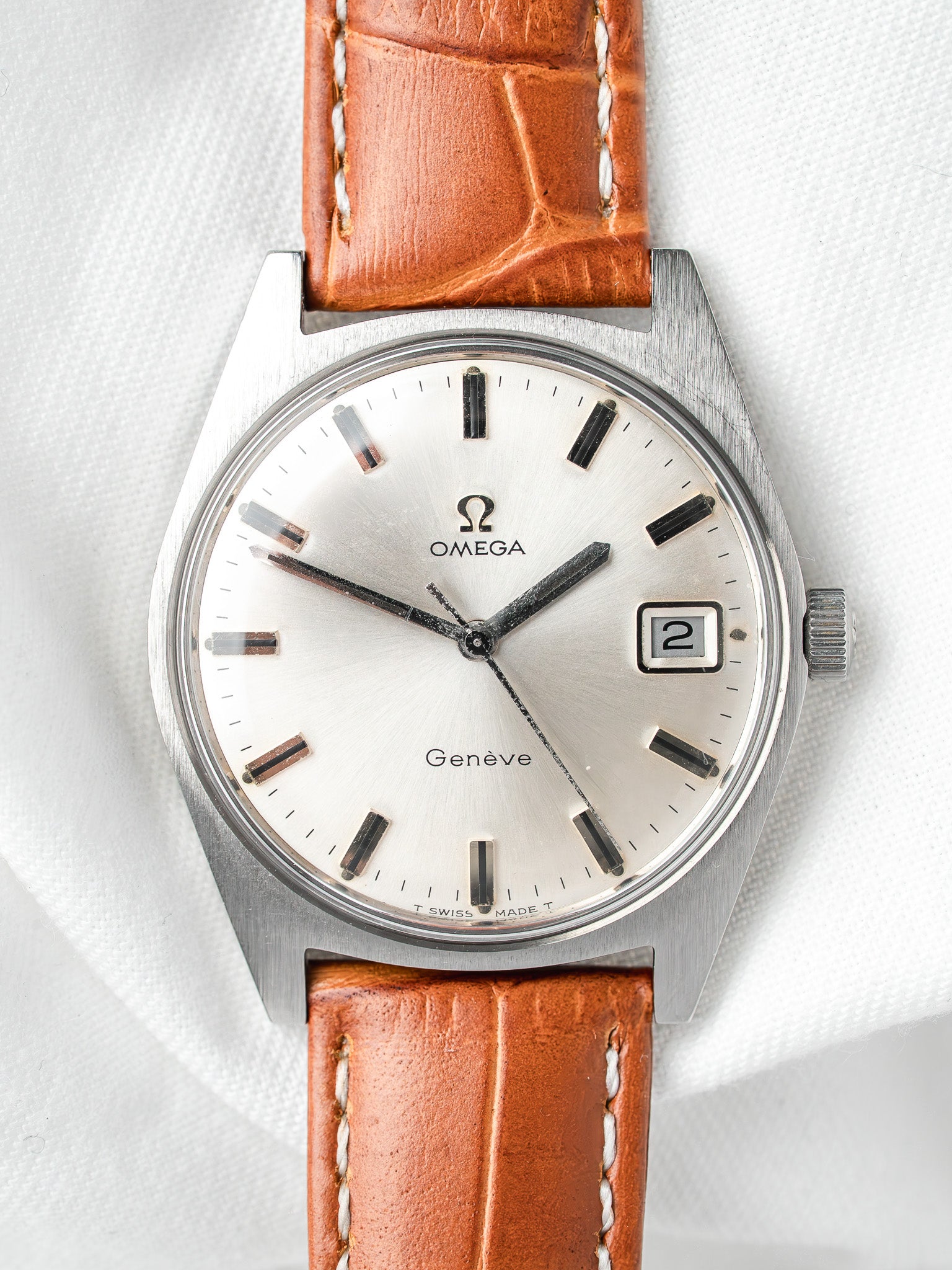 Omega Genève Watch 136.041 Acero — Esfera plateada (1969)