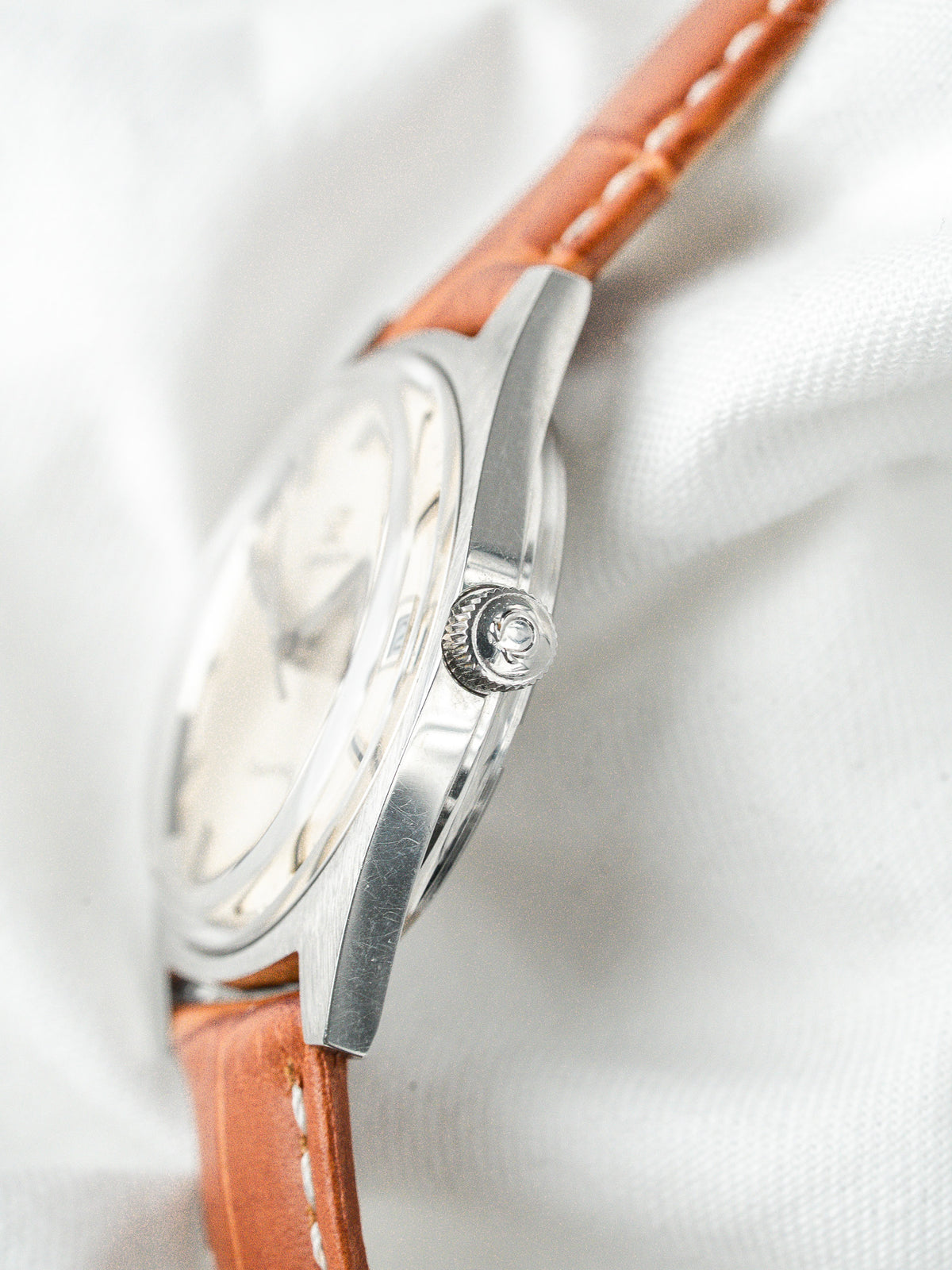 Omega Genève Watch 136.041 Steel — Silver Dial (1969)