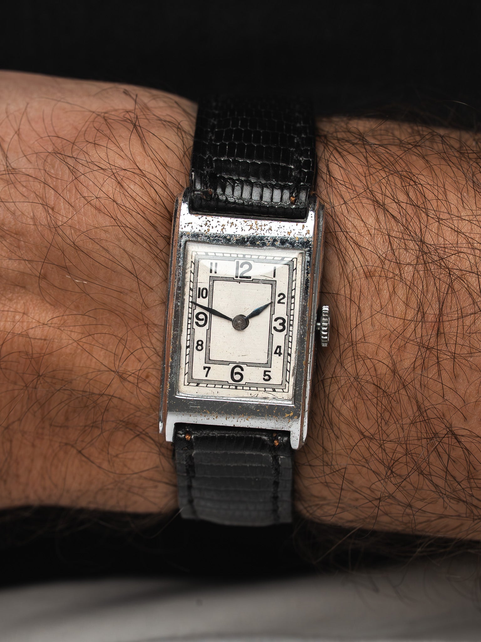 Montre Anonyme Tank Art Déco Chromée — Cadran à Gradins (1930s)