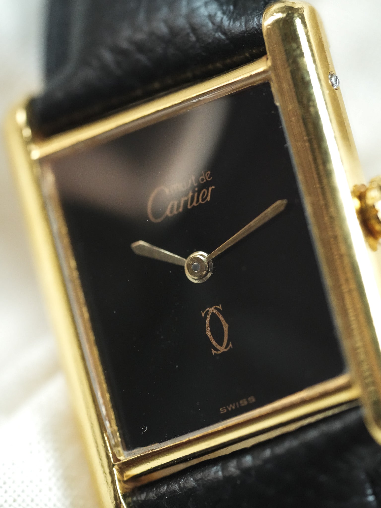 Cartier - Tank Must de Cartier 23x30 Vermeil Cadran Noir laqué Boucle Déployante - 1980s