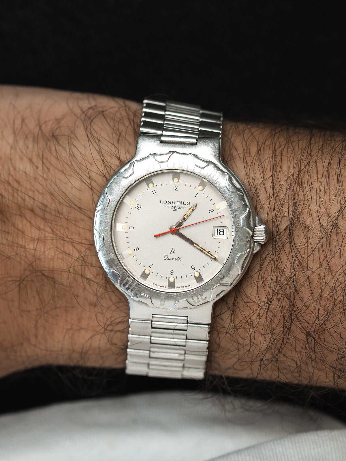 Vintage Longines Conquest Watch — Roter Sekundenzeiger und Datum (1980s)