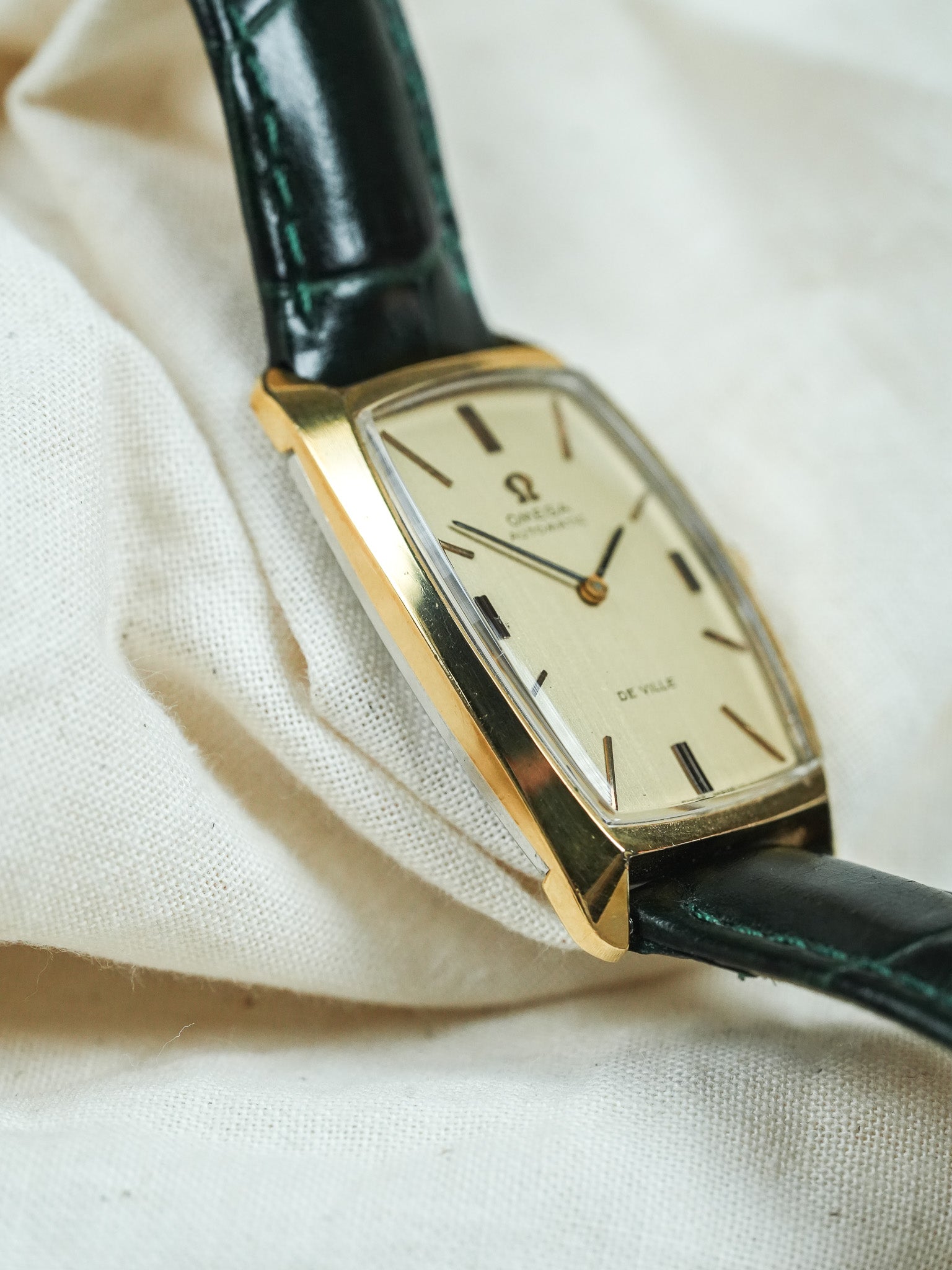 Omega - De Ville 151.021 Tonneau Automático Chapado en oro - 1970