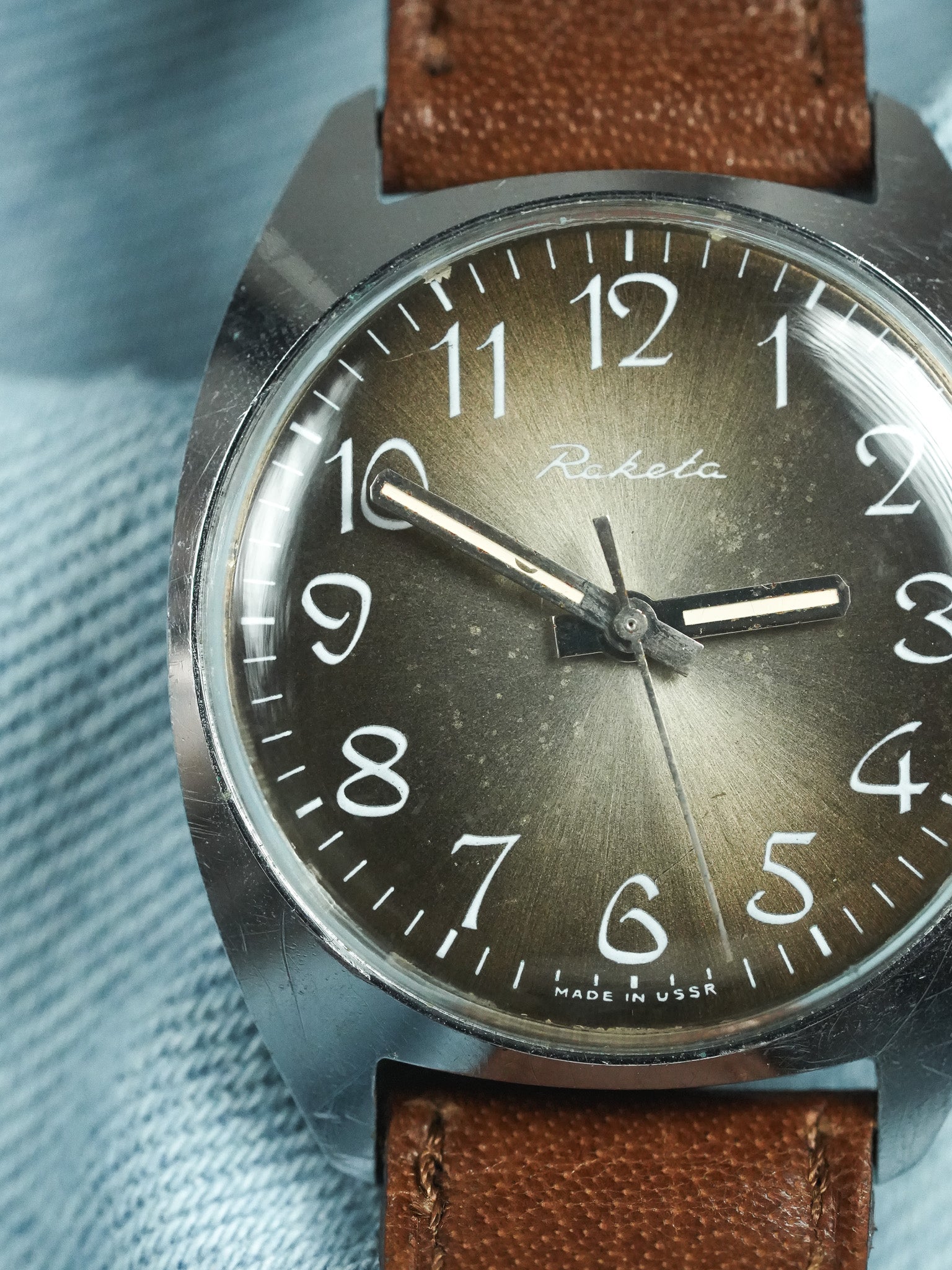 Raketa - Moka Números Árabes - 1970s