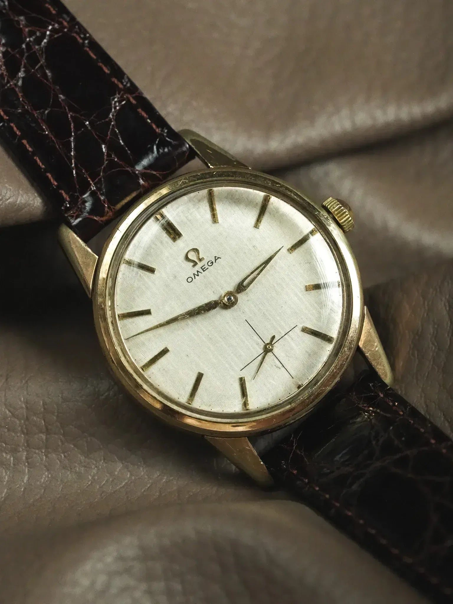 Omega - 14391-6 Plaqué or cadran lin - 1961 - Atelier Victor