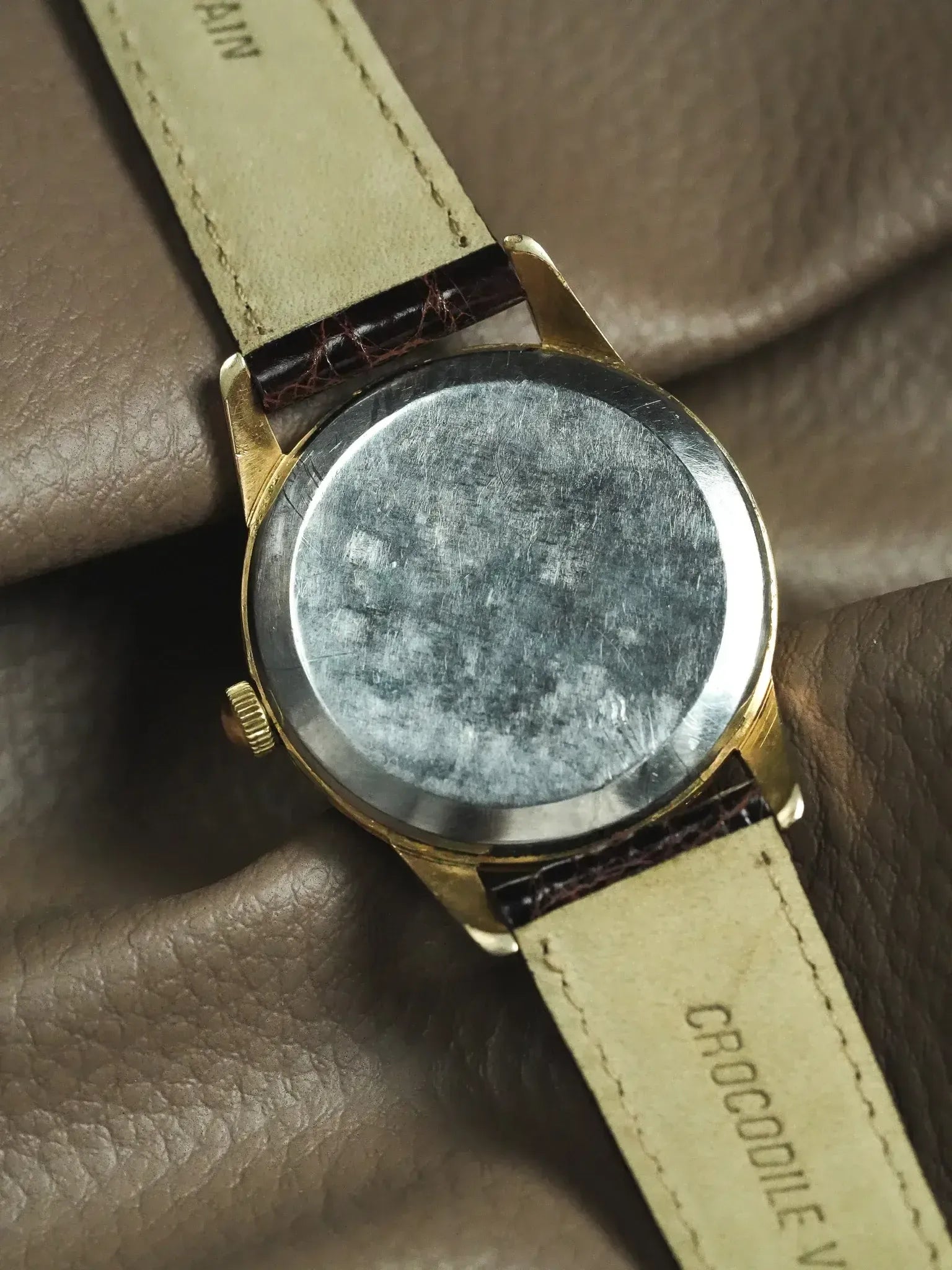 Omega - 14391-6 Plaqué or cadran lin - 1961 - Atelier Victor