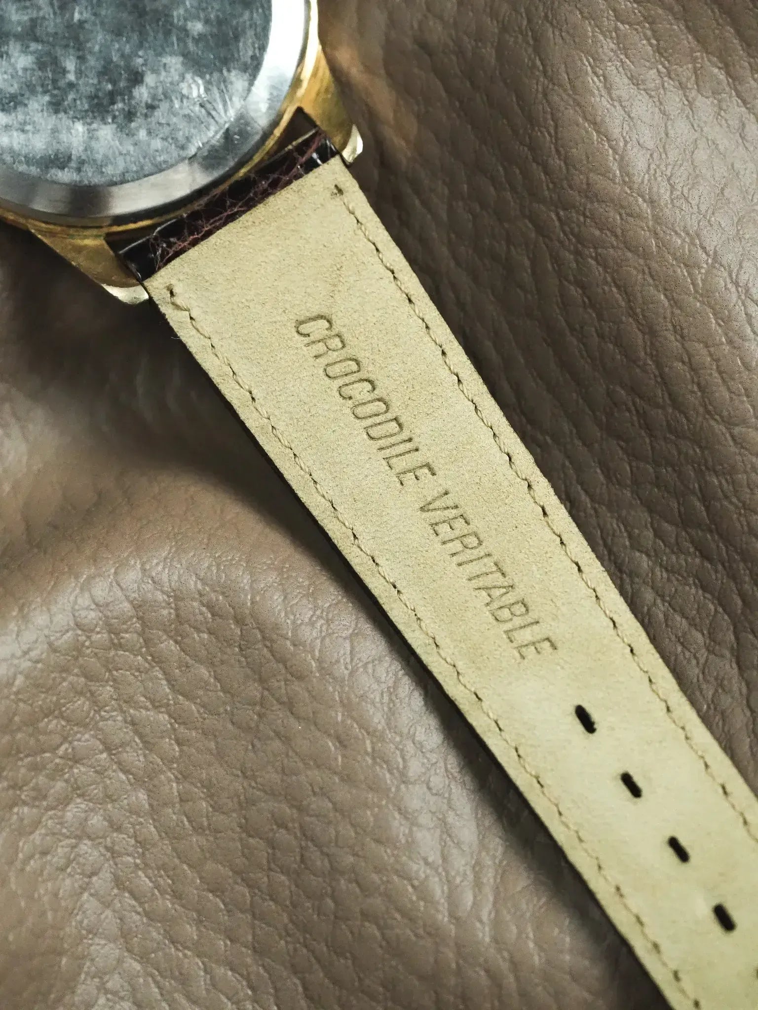 Omega - 14391-6 Plaqué or cadran lin - 1961 - Atelier Victor