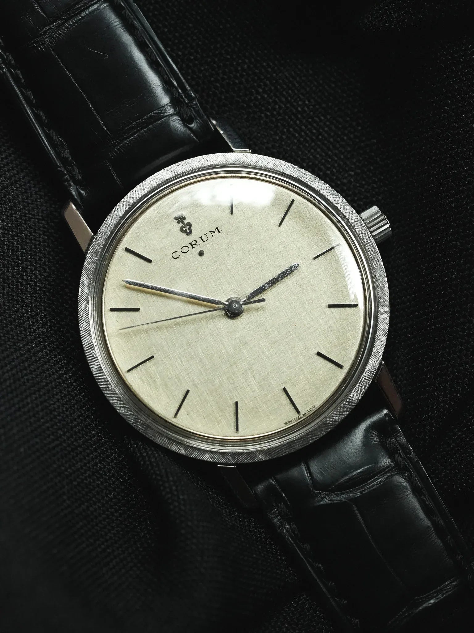 Corum - 钢制表盘亚麻银 - 1980s