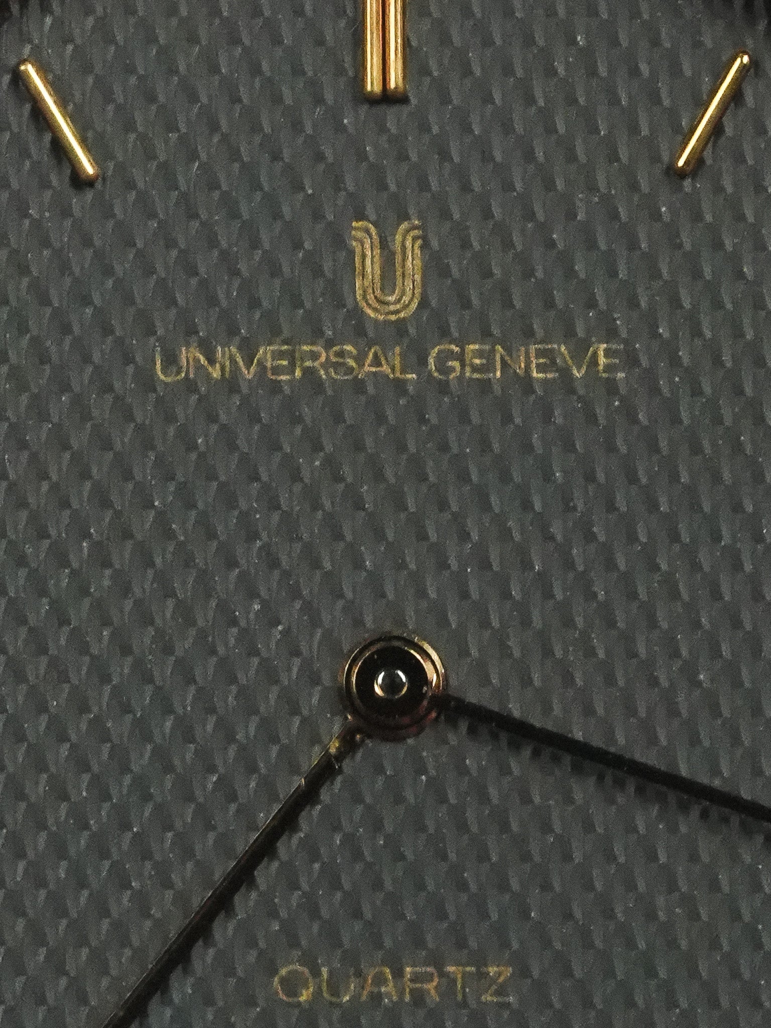 Universal Genève - Gris Guilloché Chapado en oro - Papel - 1980s