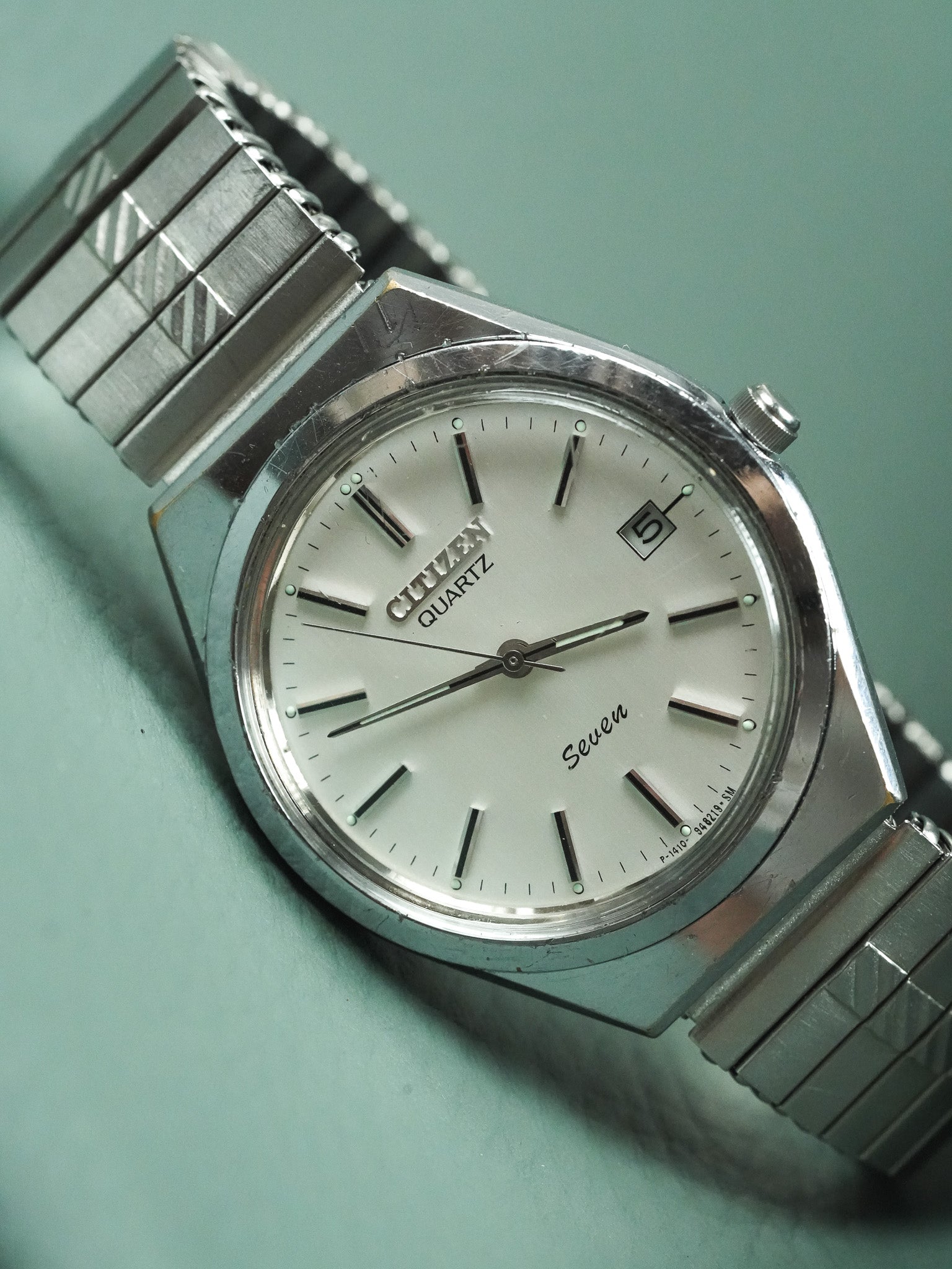 Citizen - Tonneau Stahl Quarz Seven Date - 1990s
