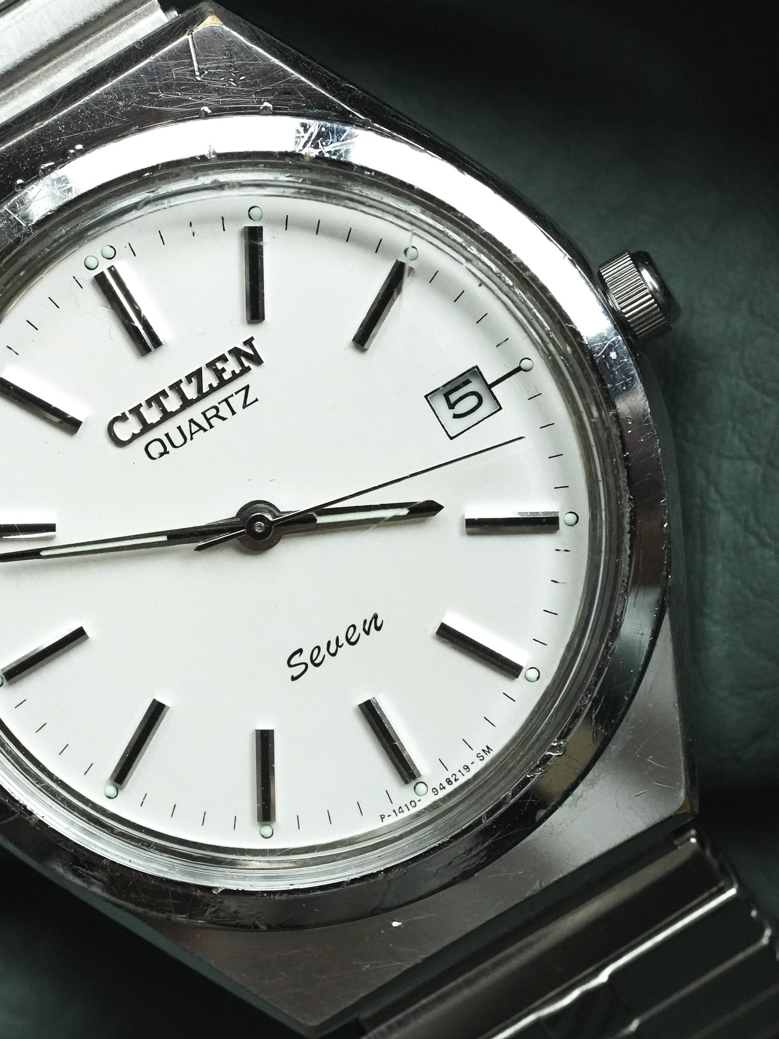 Citizen - Tonneau Stahl Quarz Seven Date - 1990s