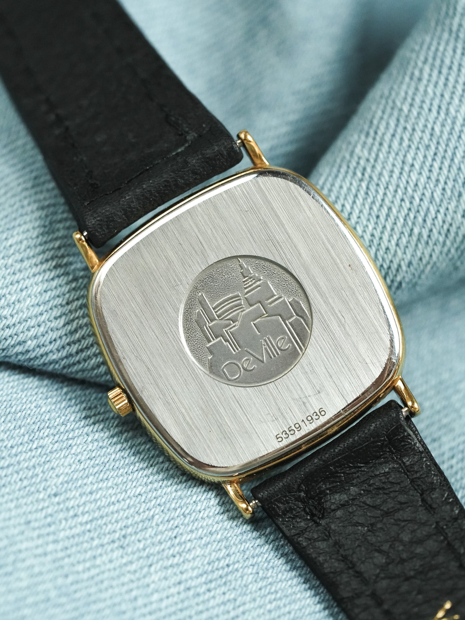 Omega - De Ville 195.0077 Coussin Or EXTRA PLATE - 1991