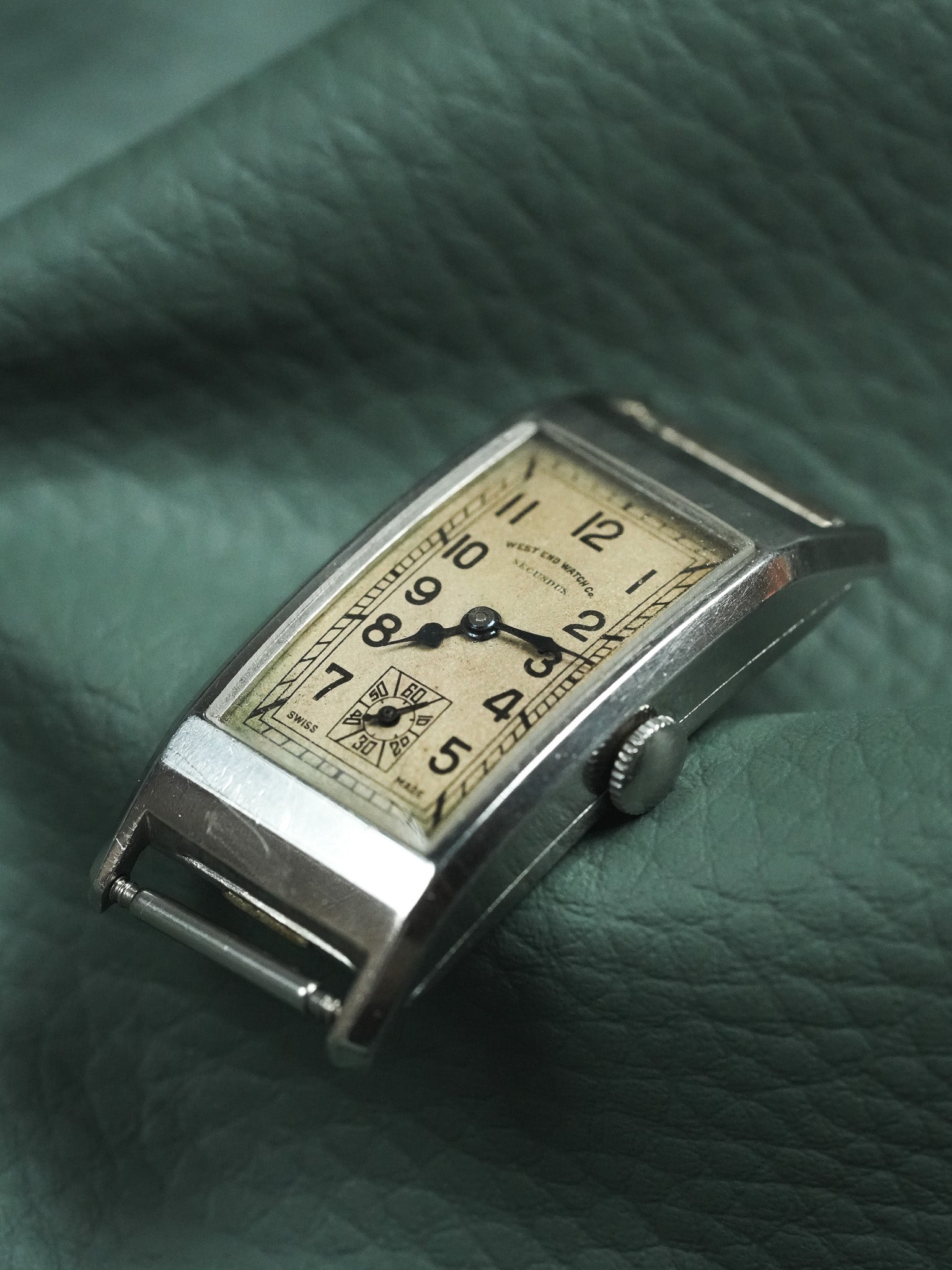 West End Watch Secundus - Tank allongée curvée acier - 1930s