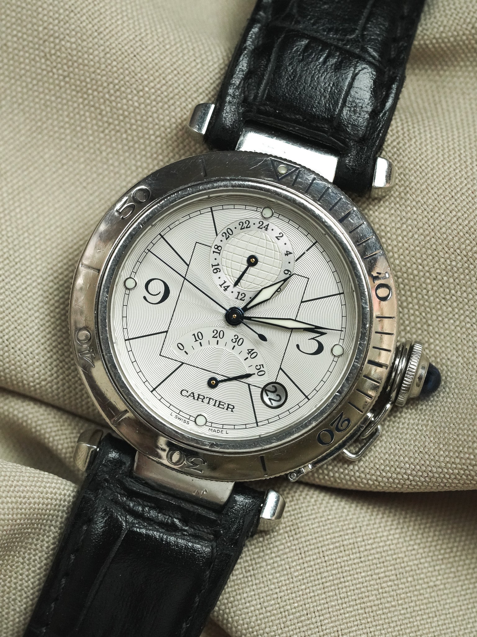 Cartier - Pasha 2388 احتياطي الطاقة 24h جلد مشبك قابل للطي - 2000s