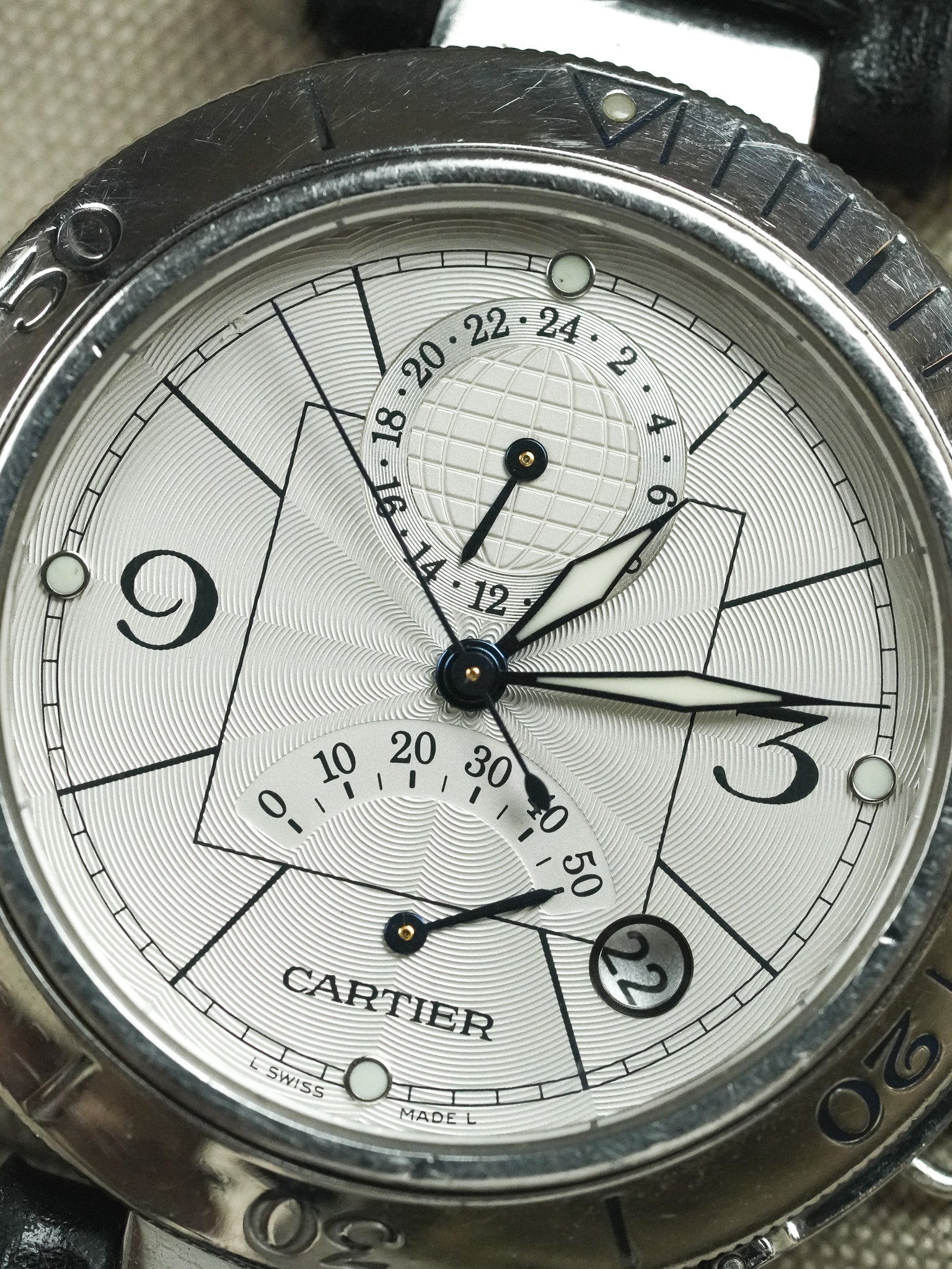 Cartier - Pasha 2388 احتياطي الطاقة 24h جلد مشبك قابل للطي - 2000s
