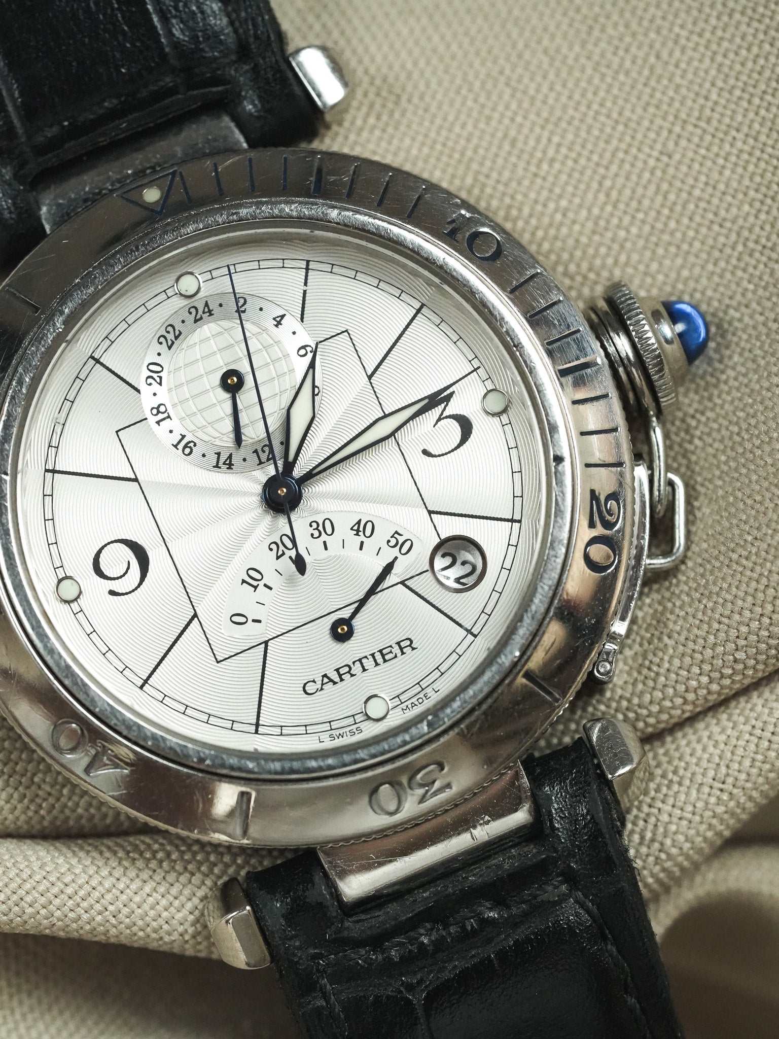 Cartier - Pasha 2388 احتياطي الطاقة 24h جلد مشبك قابل للطي - 2000s
