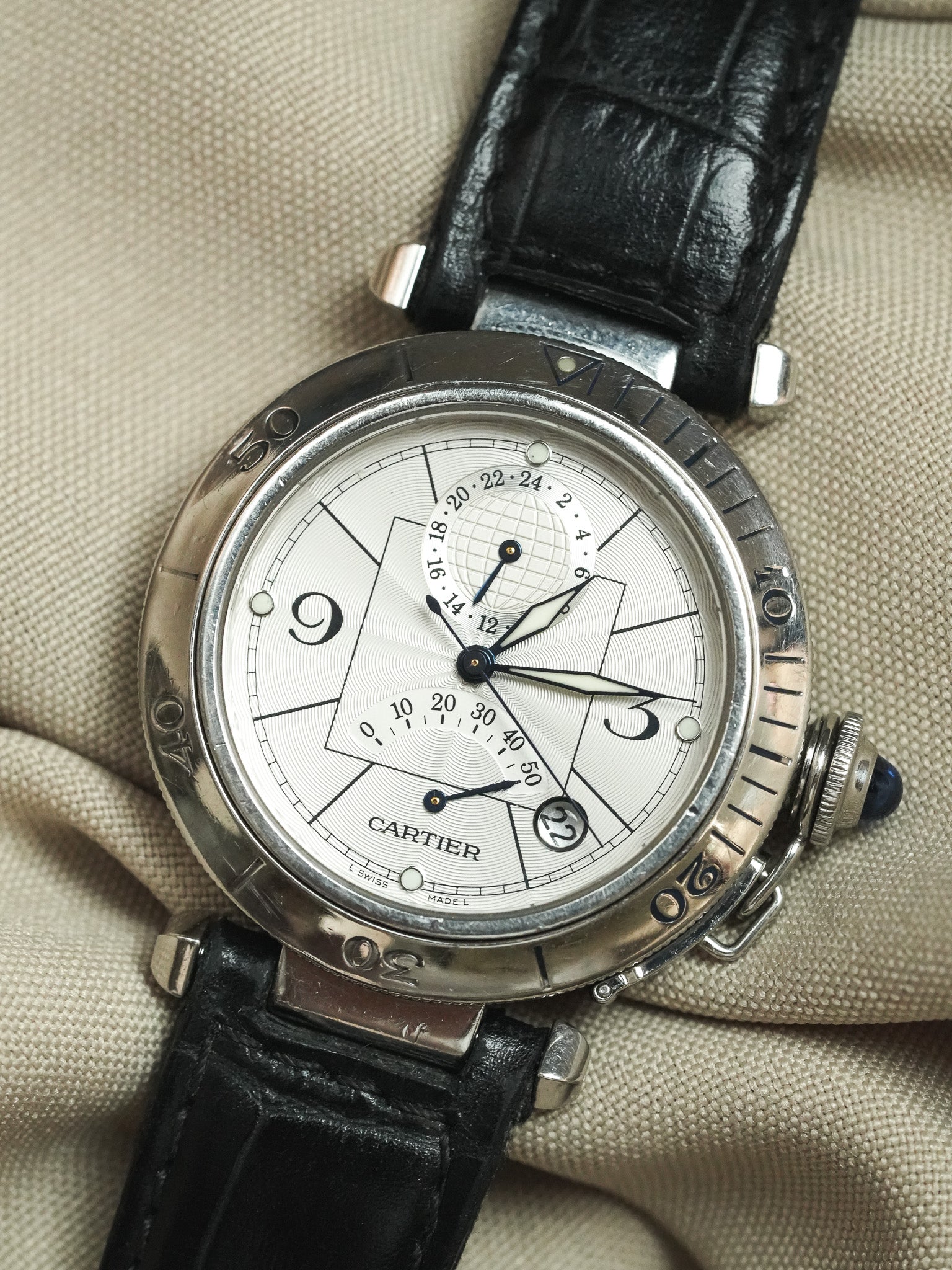 Cartier - Pasha 2388 احتياطي الطاقة 24h جلد مشبك قابل للطي - 2000s
