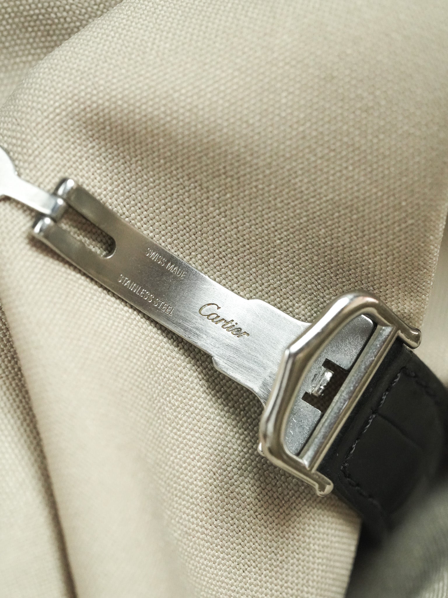 Cartier - Pasha 2388 احتياطي الطاقة 24h جلد مشبك قابل للطي - 2000s