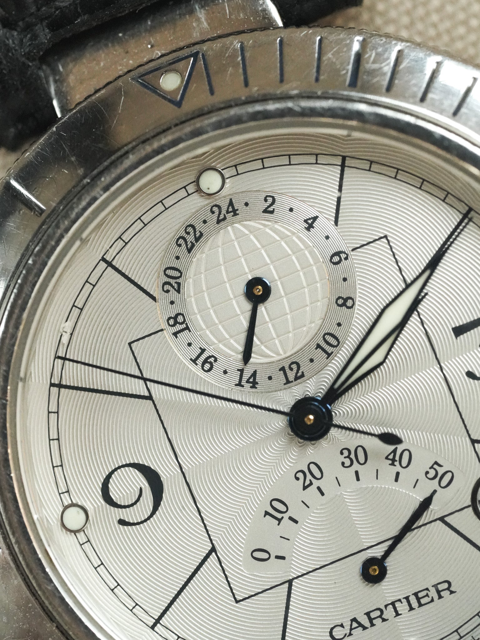 Cartier - Pasha 2388 احتياطي الطاقة 24h جلد مشبك قابل للطي - 2000s